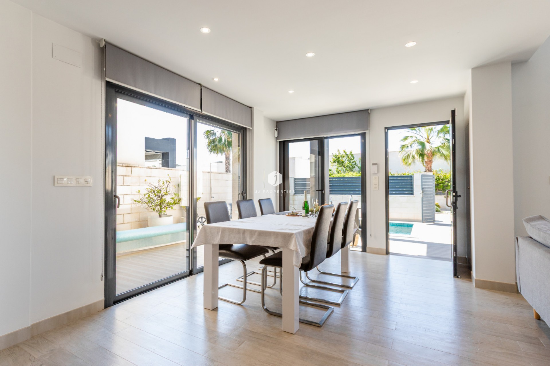 Tweedehands - Villa -
Ciudad Quesada - Costa Blanca