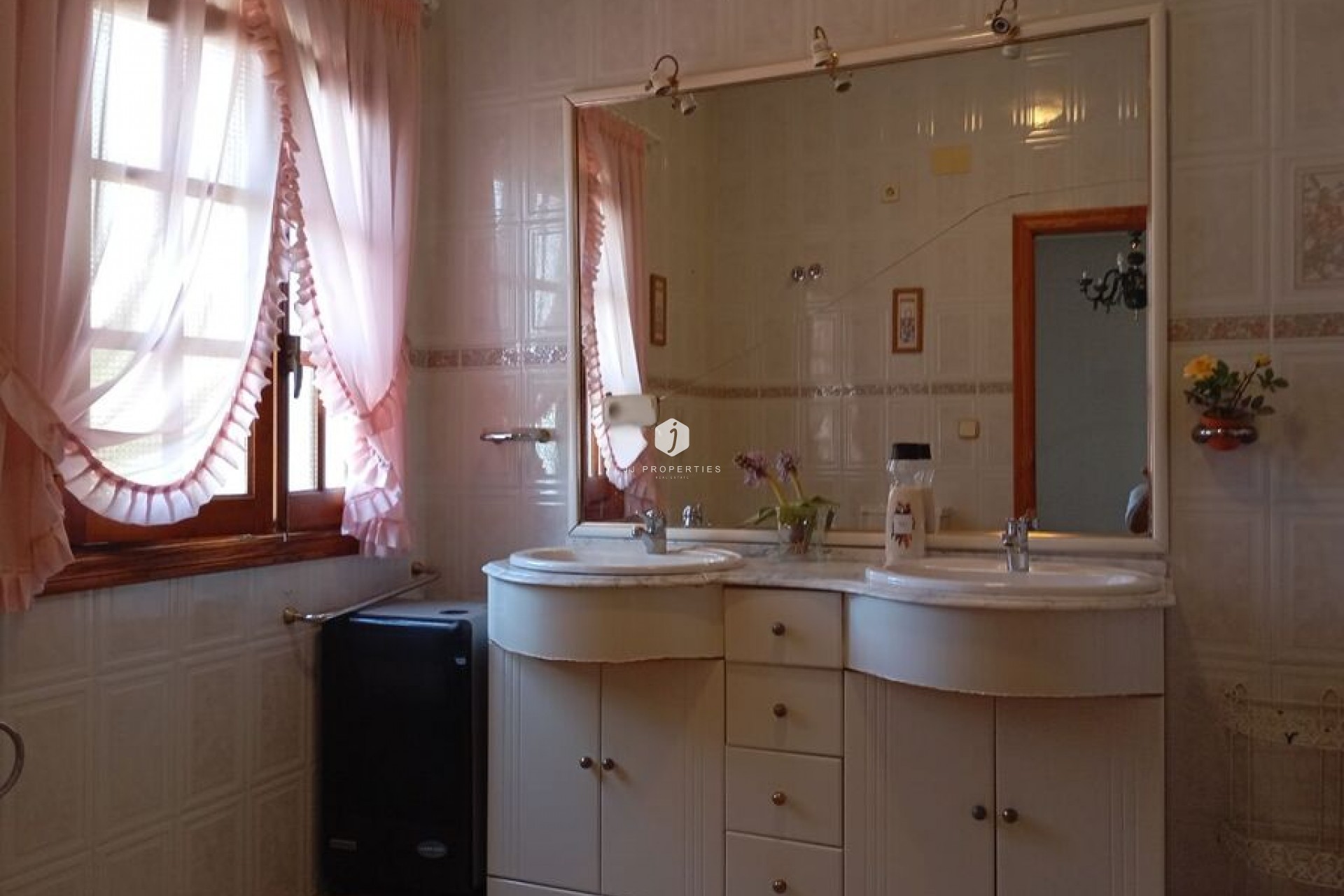 Tweedehands - Villa -
Daya Nueva - Costa Blanca