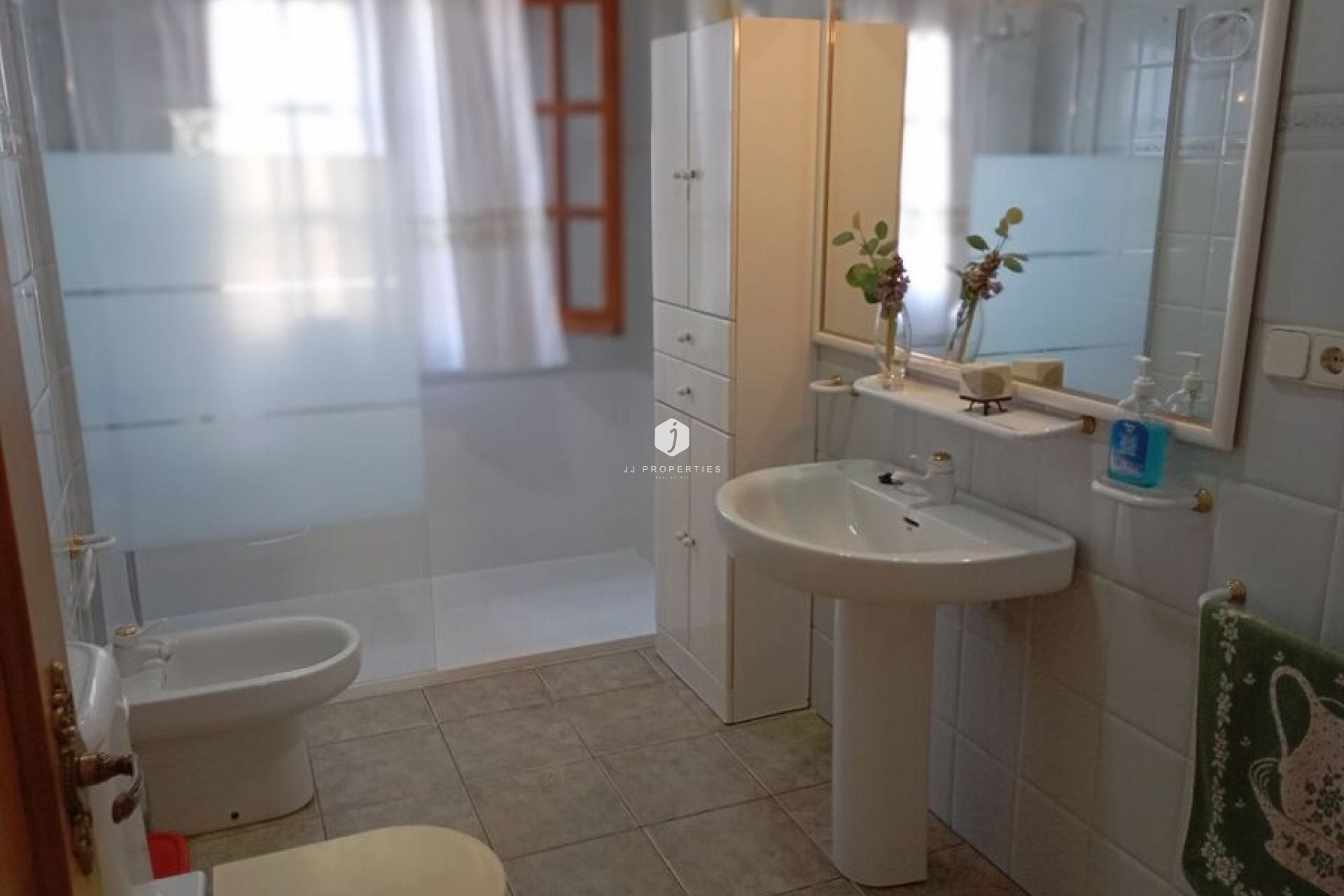 Tweedehands - Villa -
Daya Nueva - Costa Blanca