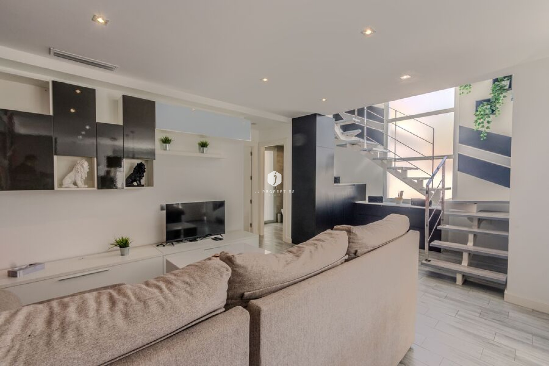 Tweedehands - Villa -
Daya Vieja - Costa Blanca