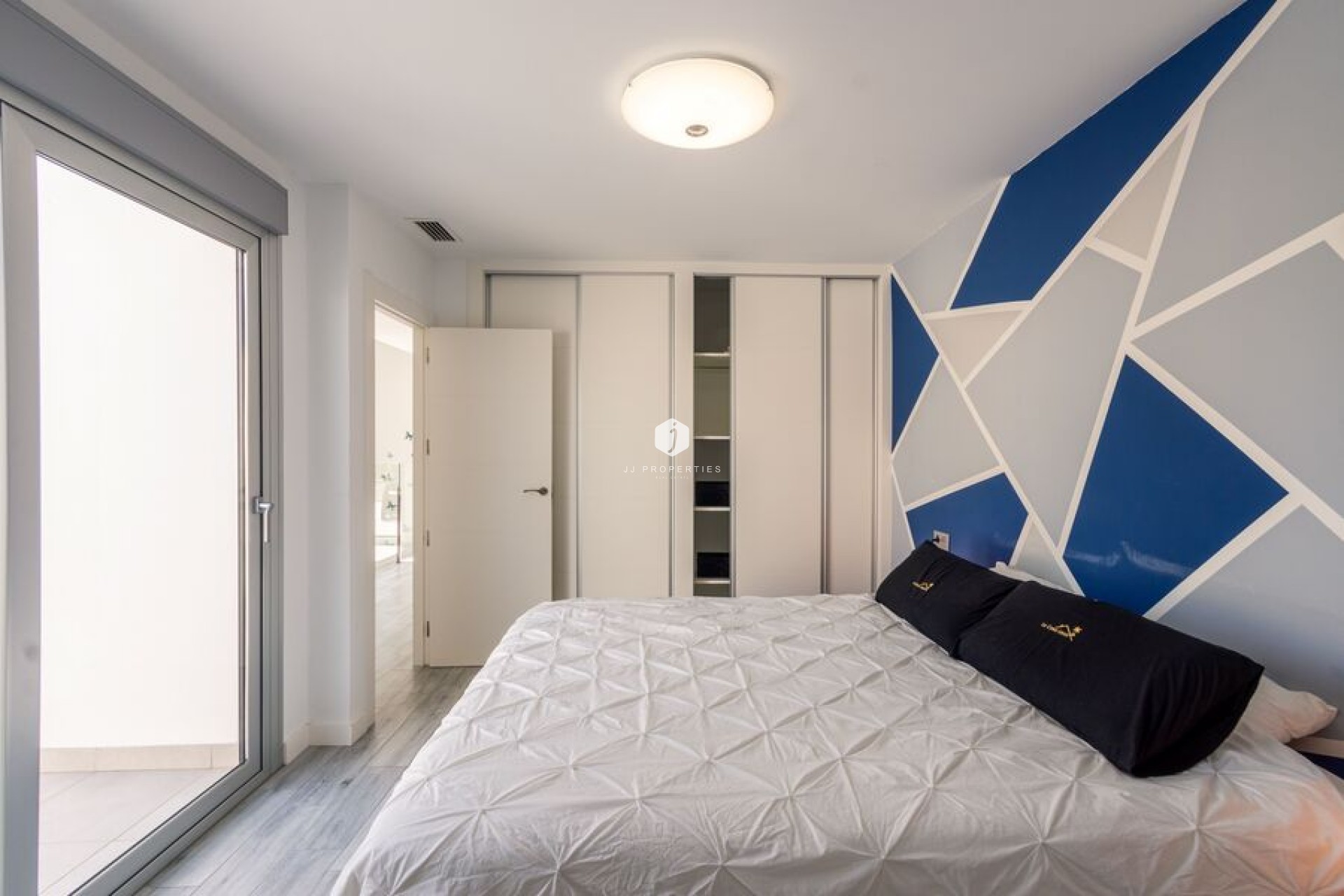 Tweedehands - Villa -
Daya Vieja - Costa Blanca