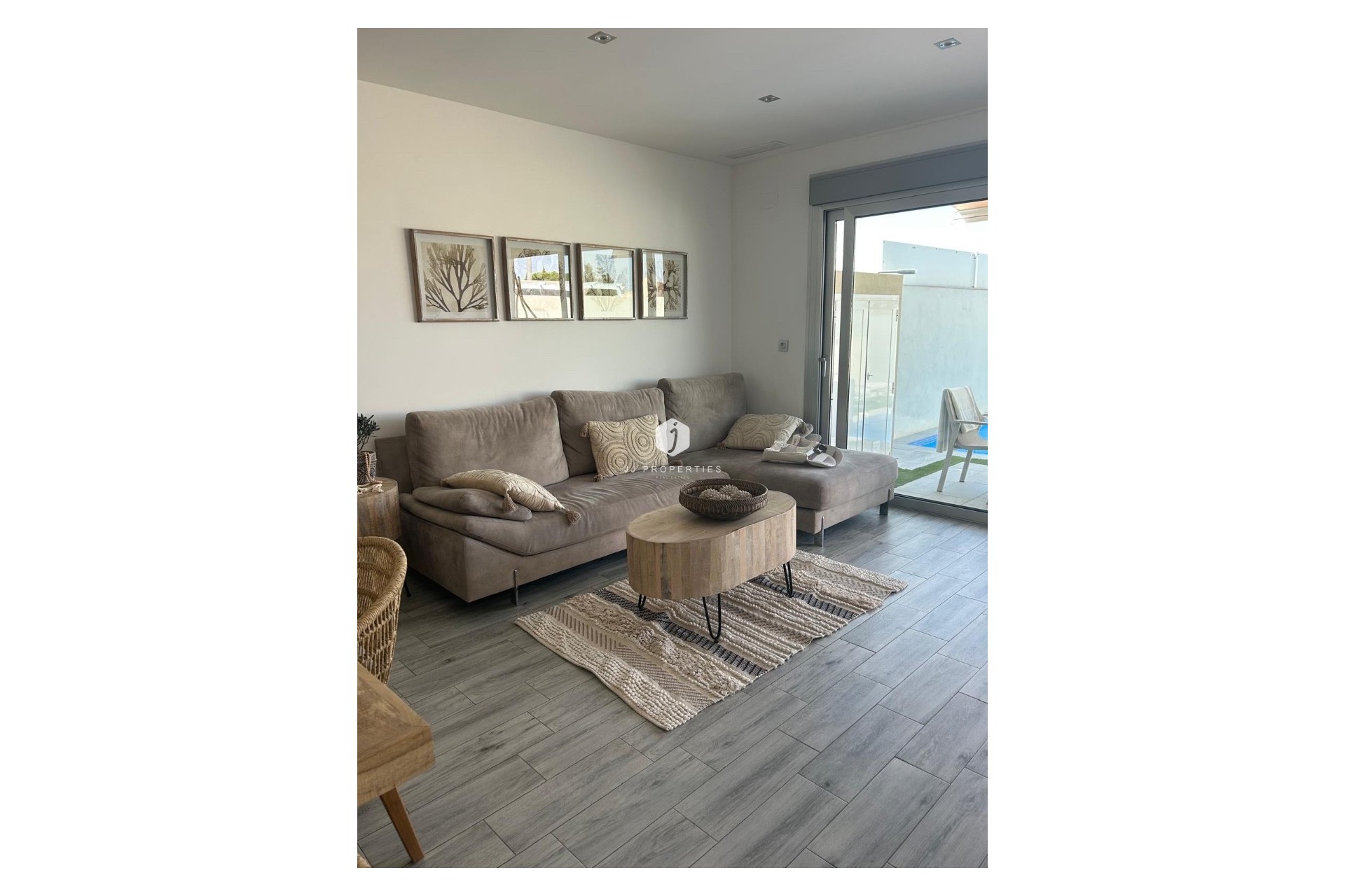 Tweedehands - Villa -
Daya Vieja - Costa Blanca