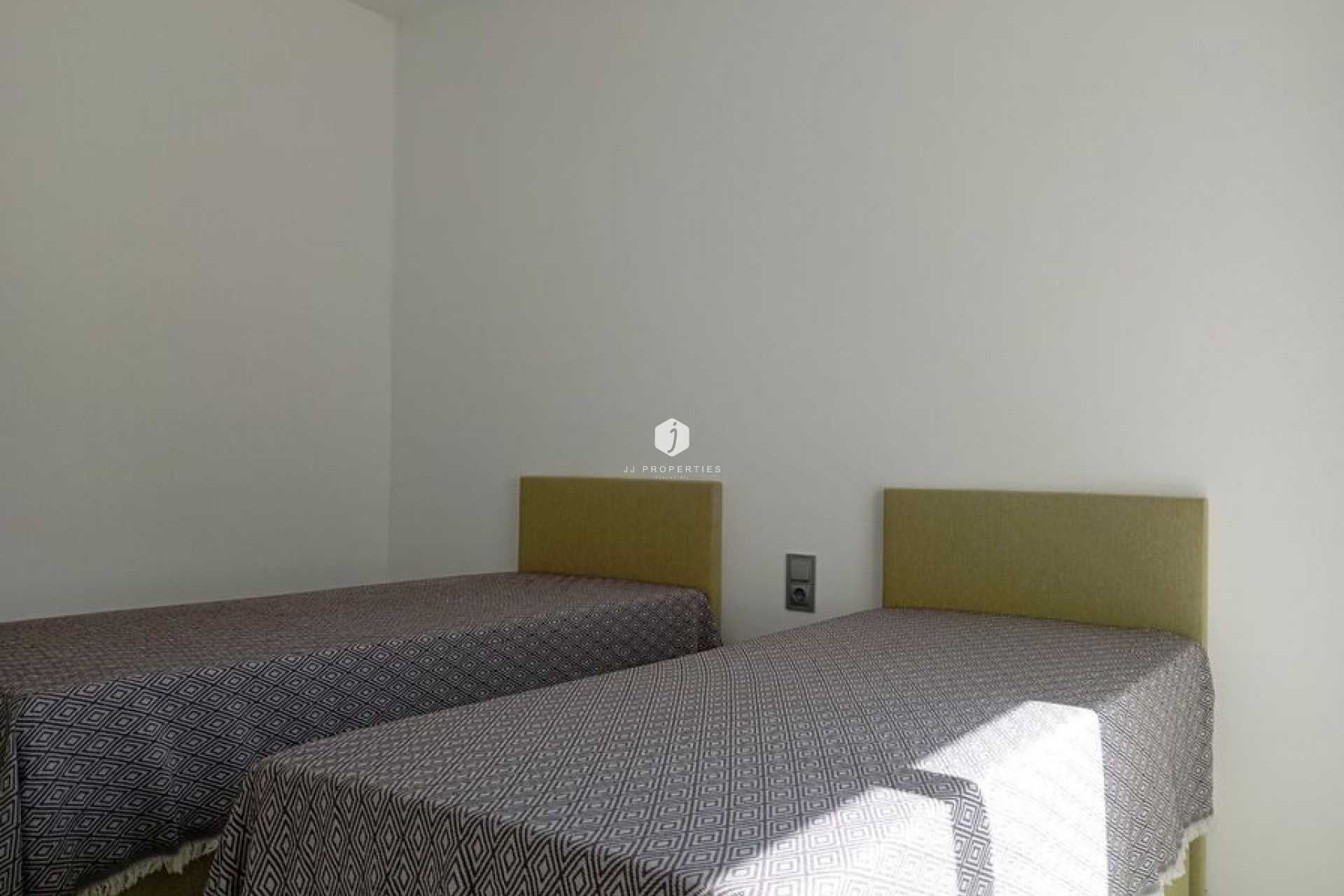 Tweedehands - Villa -
Daya Vieja - Costa Blanca