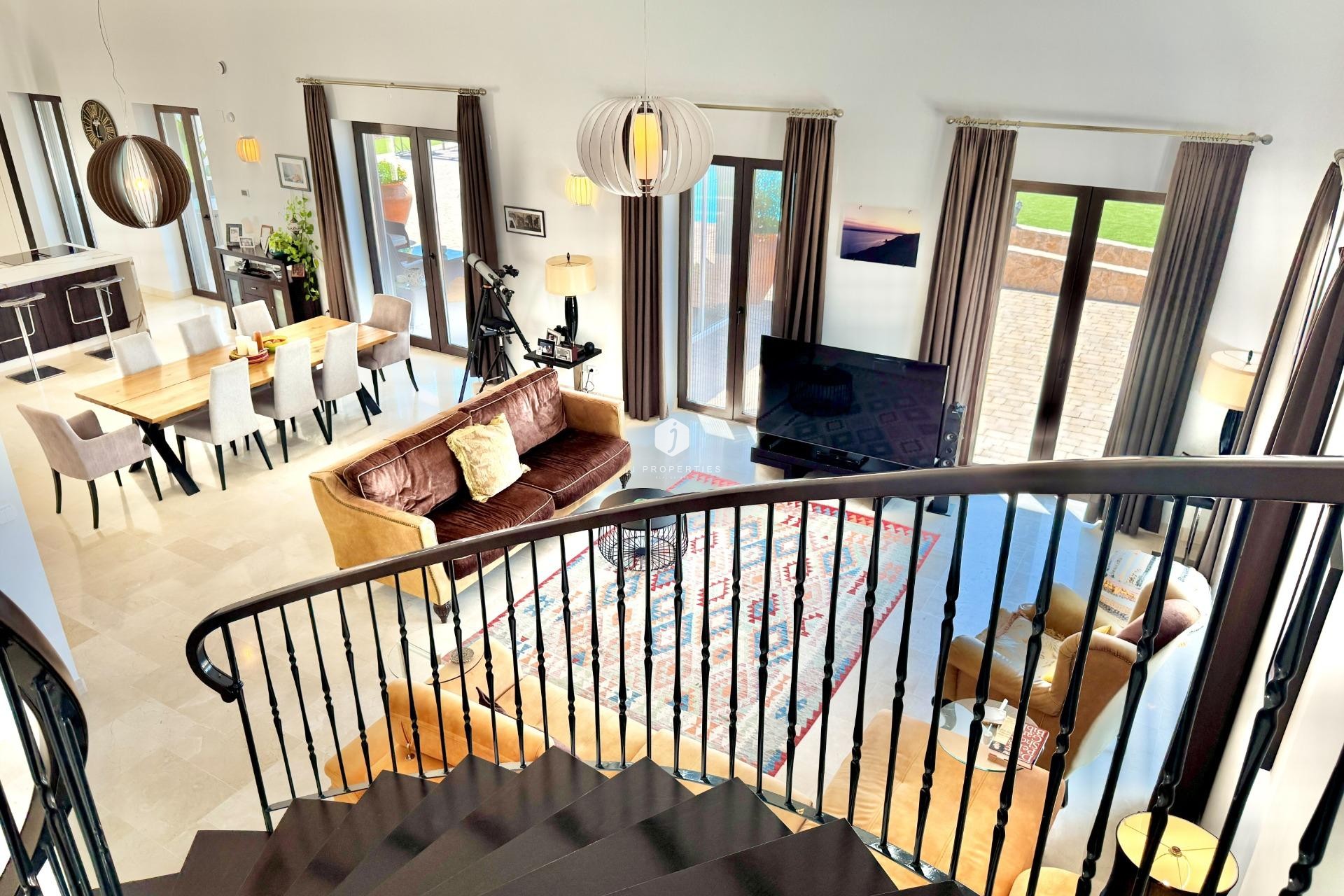 Tweedehands - Villa -
Dolores - Comunidad Valenciana