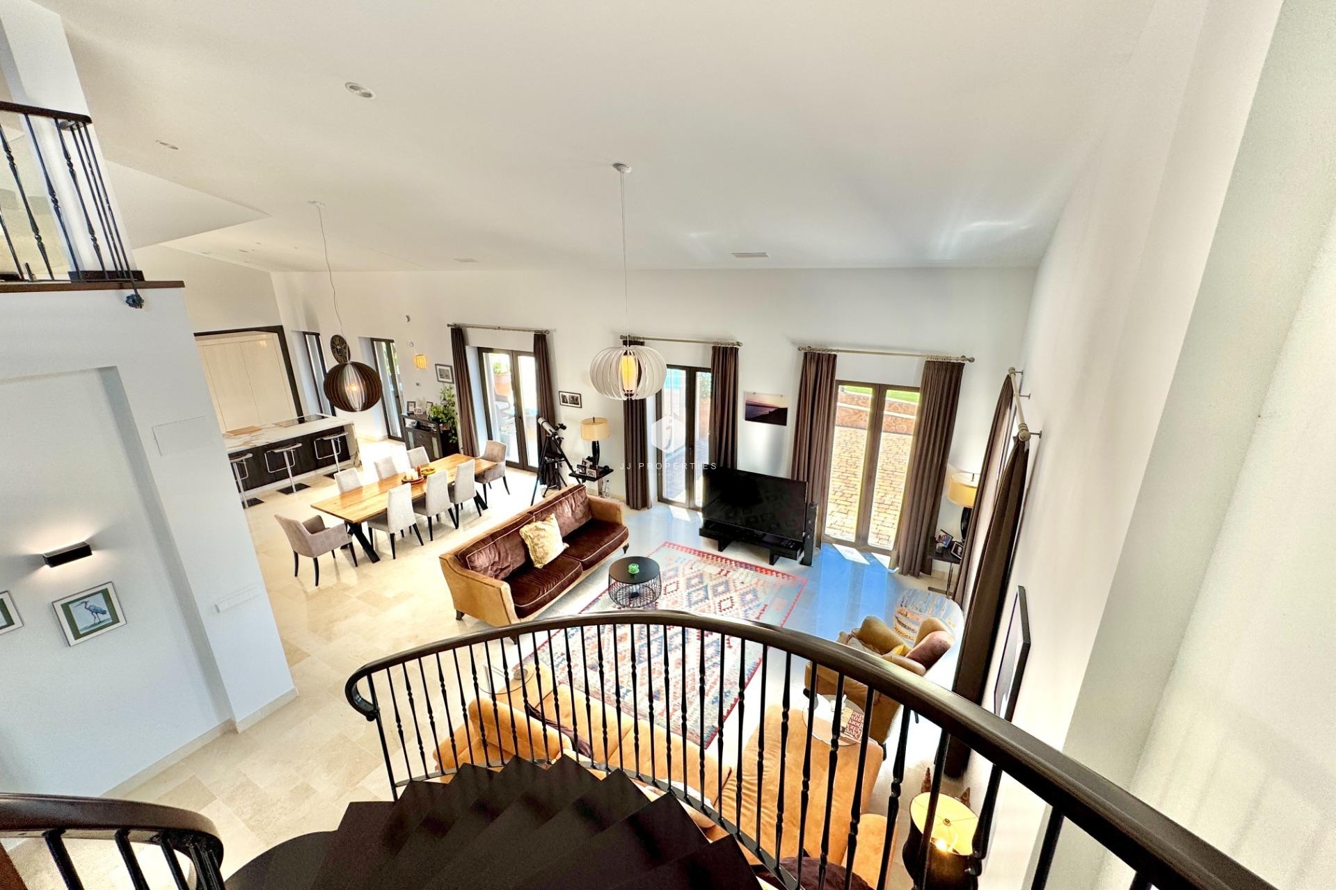 Tweedehands - Villa -
Dolores - Comunidad Valenciana