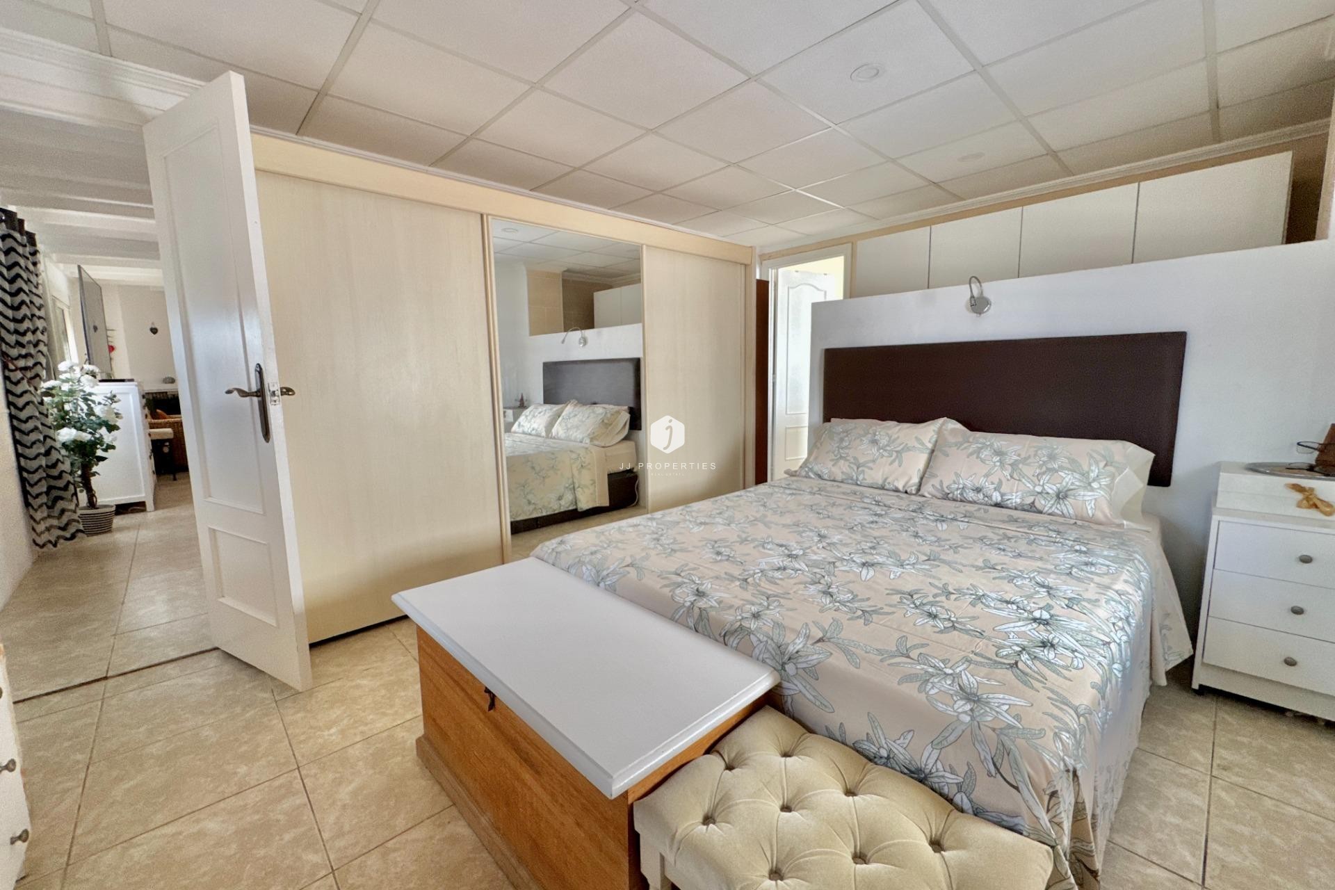 Tweedehands - Villa -
Dolores - Comunidad Valenciana