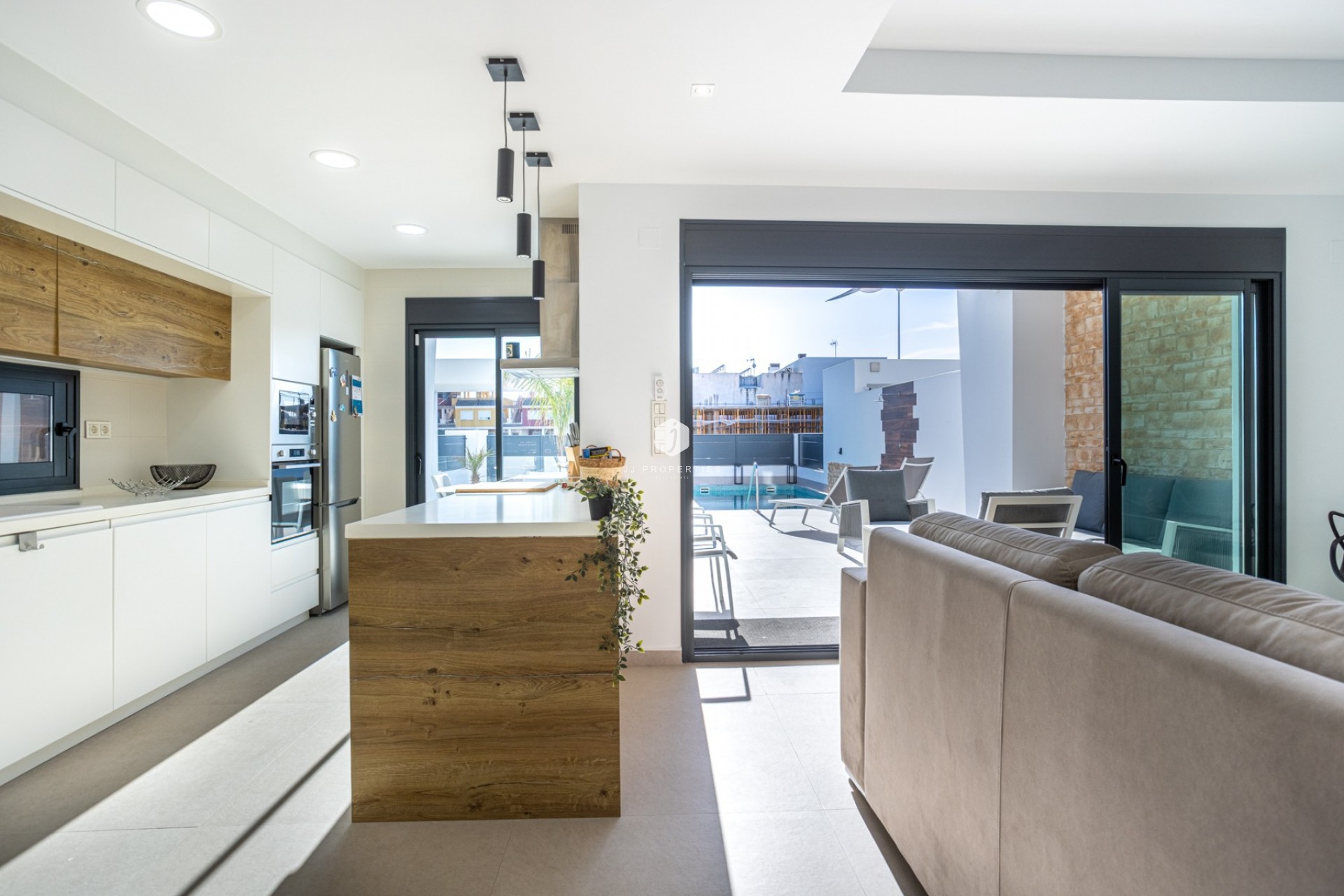 Tweedehands - Villa -
Dolores - Costa Blanca