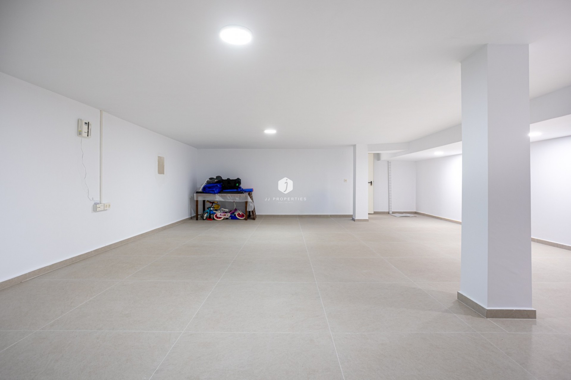 Tweedehands - Villa -
Dolores - Costa Blanca