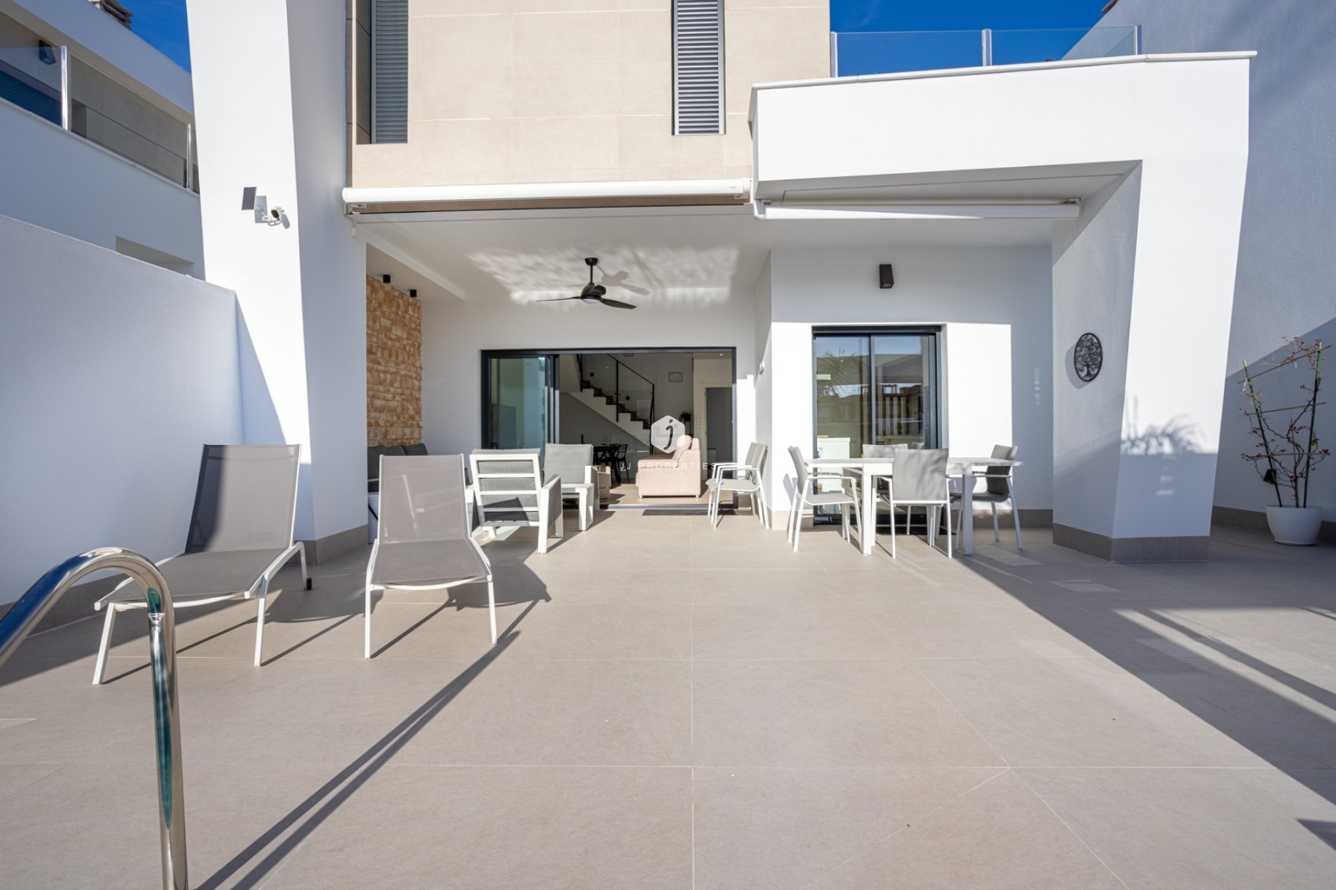 Tweedehands - Villa -
Dolores - Costa Blanca