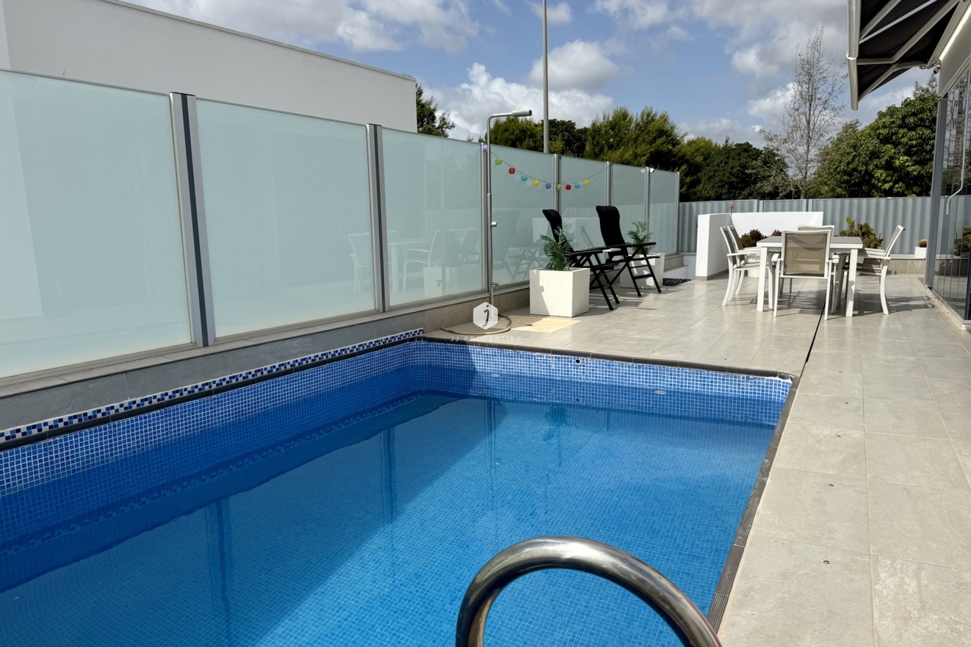 Tweedehands - Villa -
Dolores - Costa Blanca