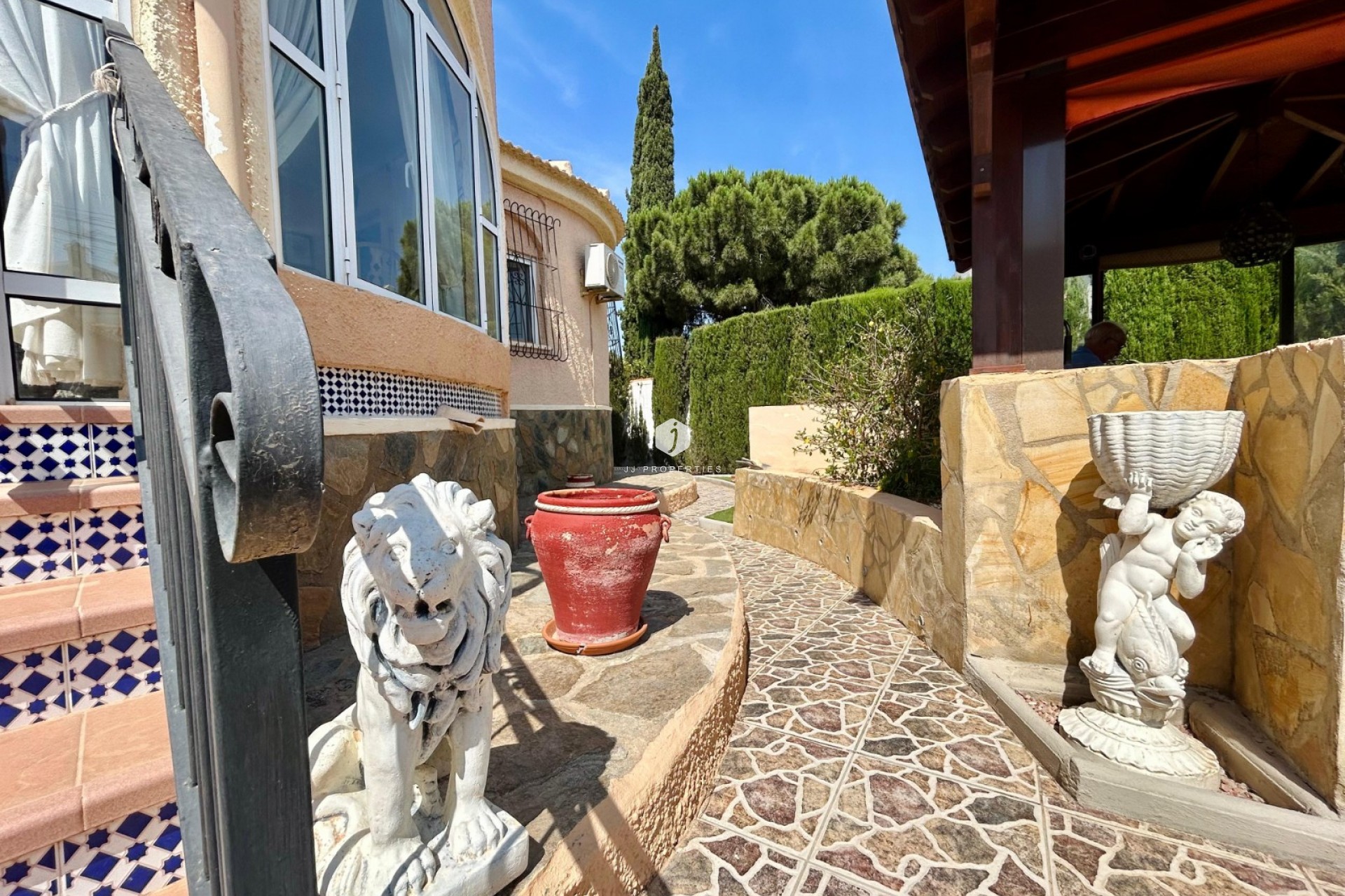 Tweedehands - Villa -
El Chaparral - Inland