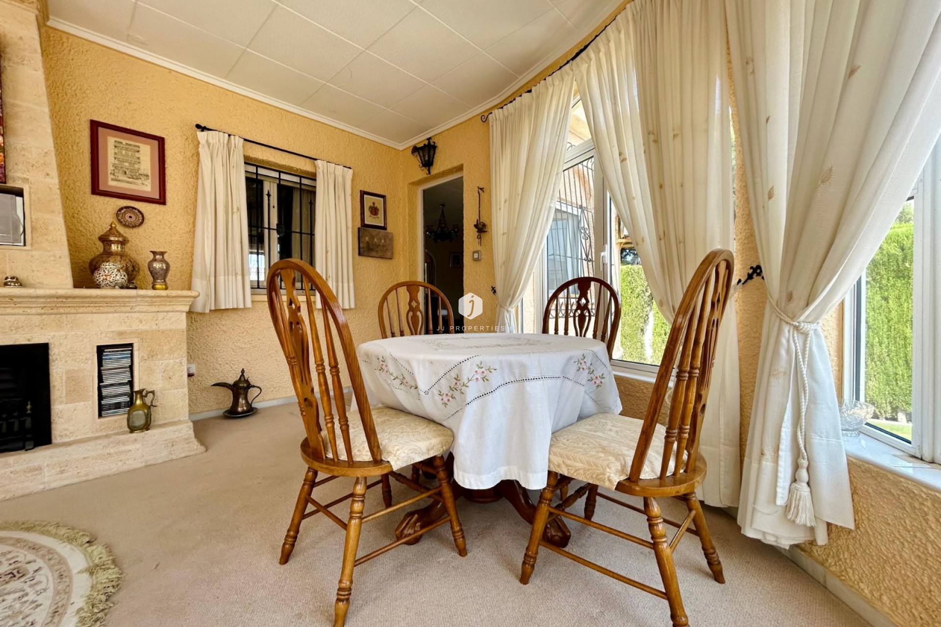 Tweedehands - Villa -
El Chaparral - Inland