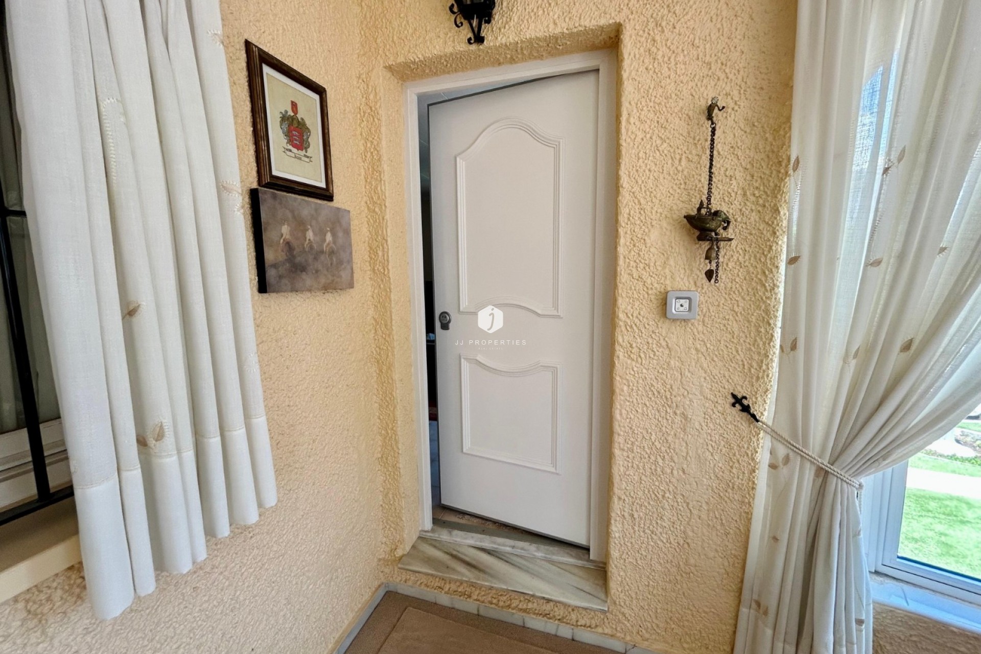 Tweedehands - Villa -
El Chaparral - Inland