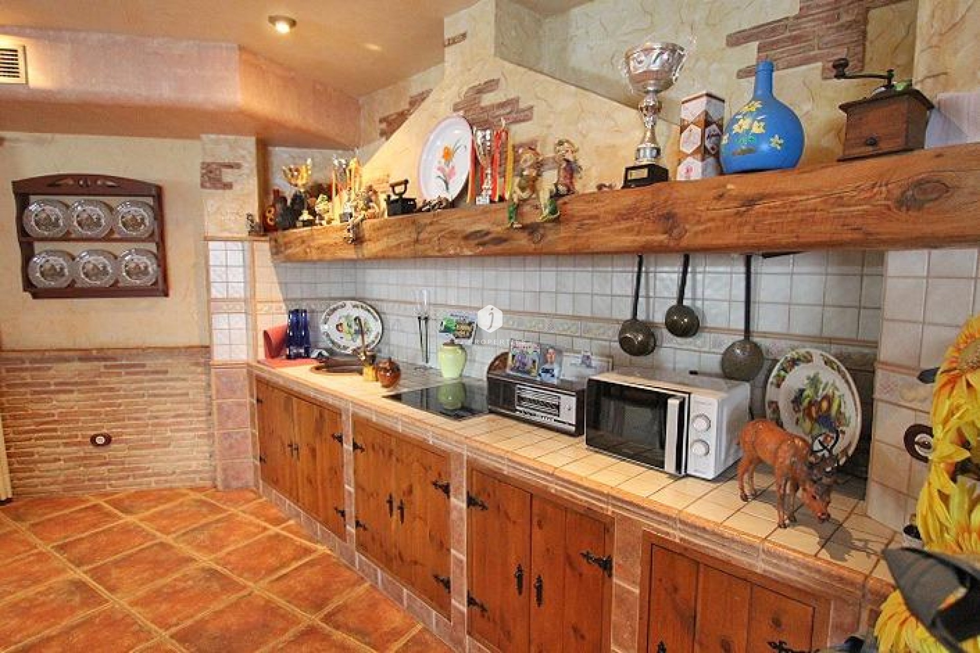 Tweedehands - Villa -
Formentera del Segura - C- Cooperativa