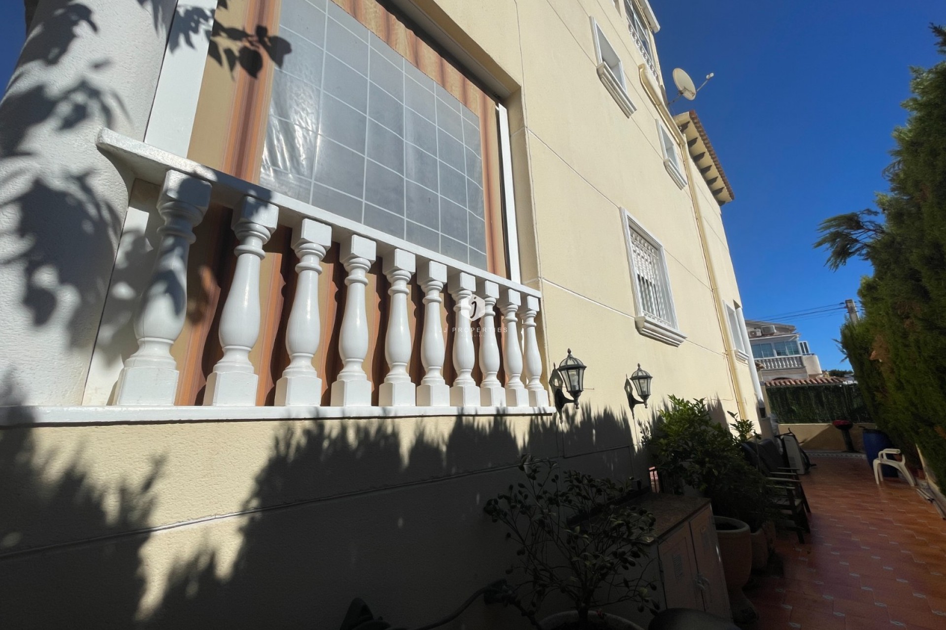 Tweedehands - Villa -
Guardamar del Segura - Costa Blanca