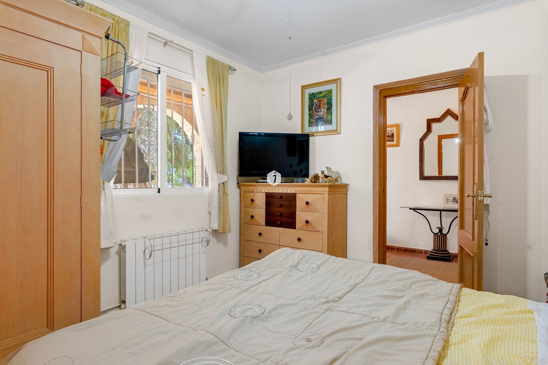 Tweedehands - Villa -
Jacarilla - Inland