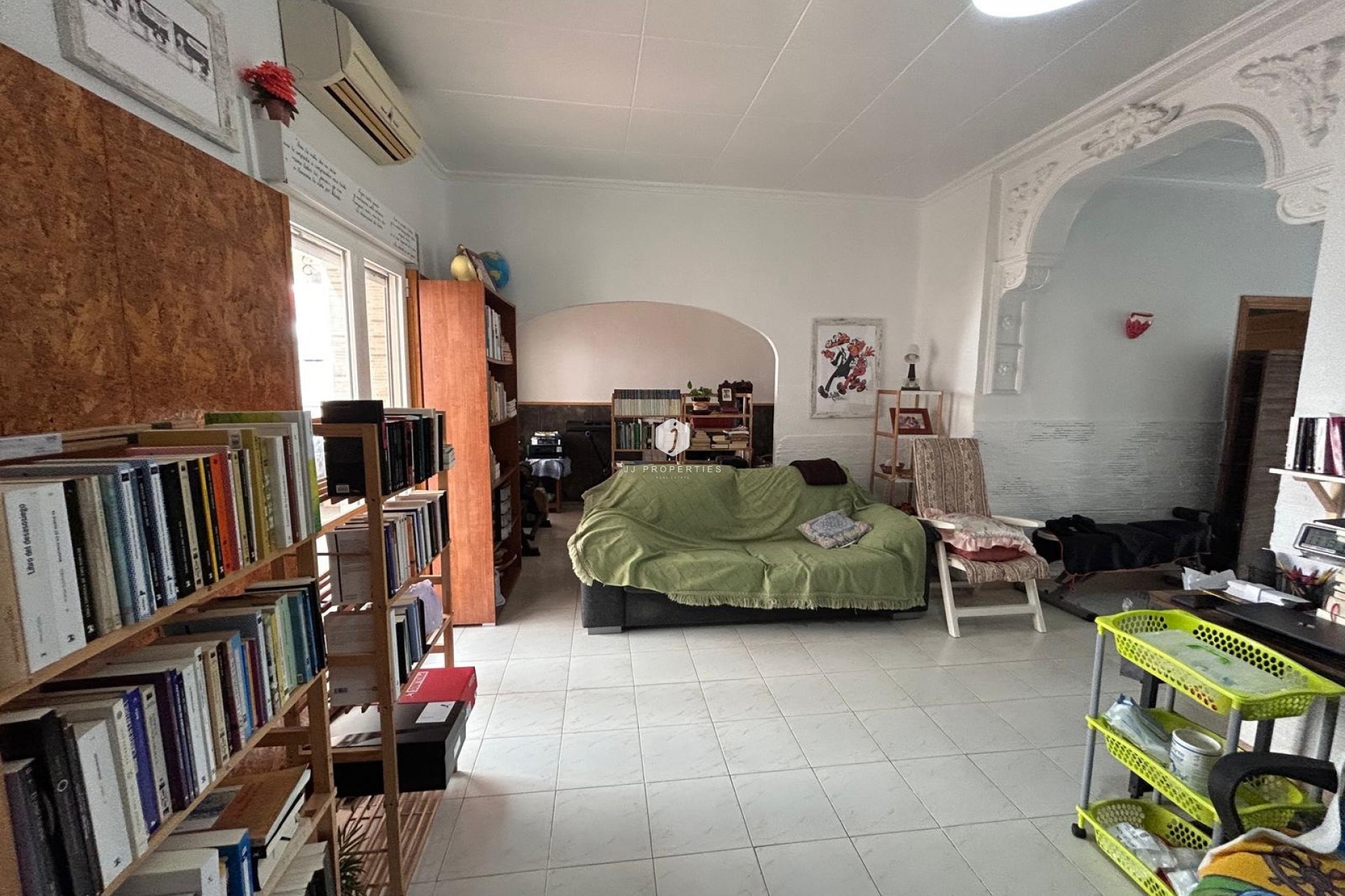 Tweedehands - Villa -
Jacarilla - Inland