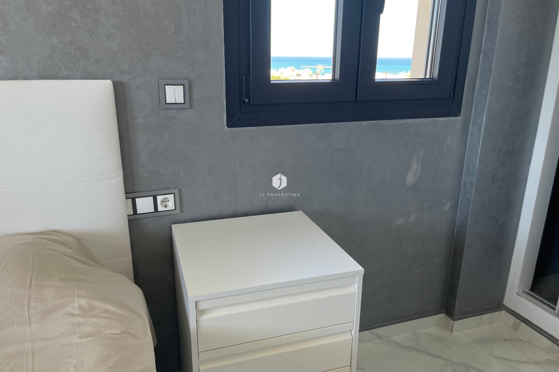 Tweedehands - Villa -
La Mata - Costa Blanca