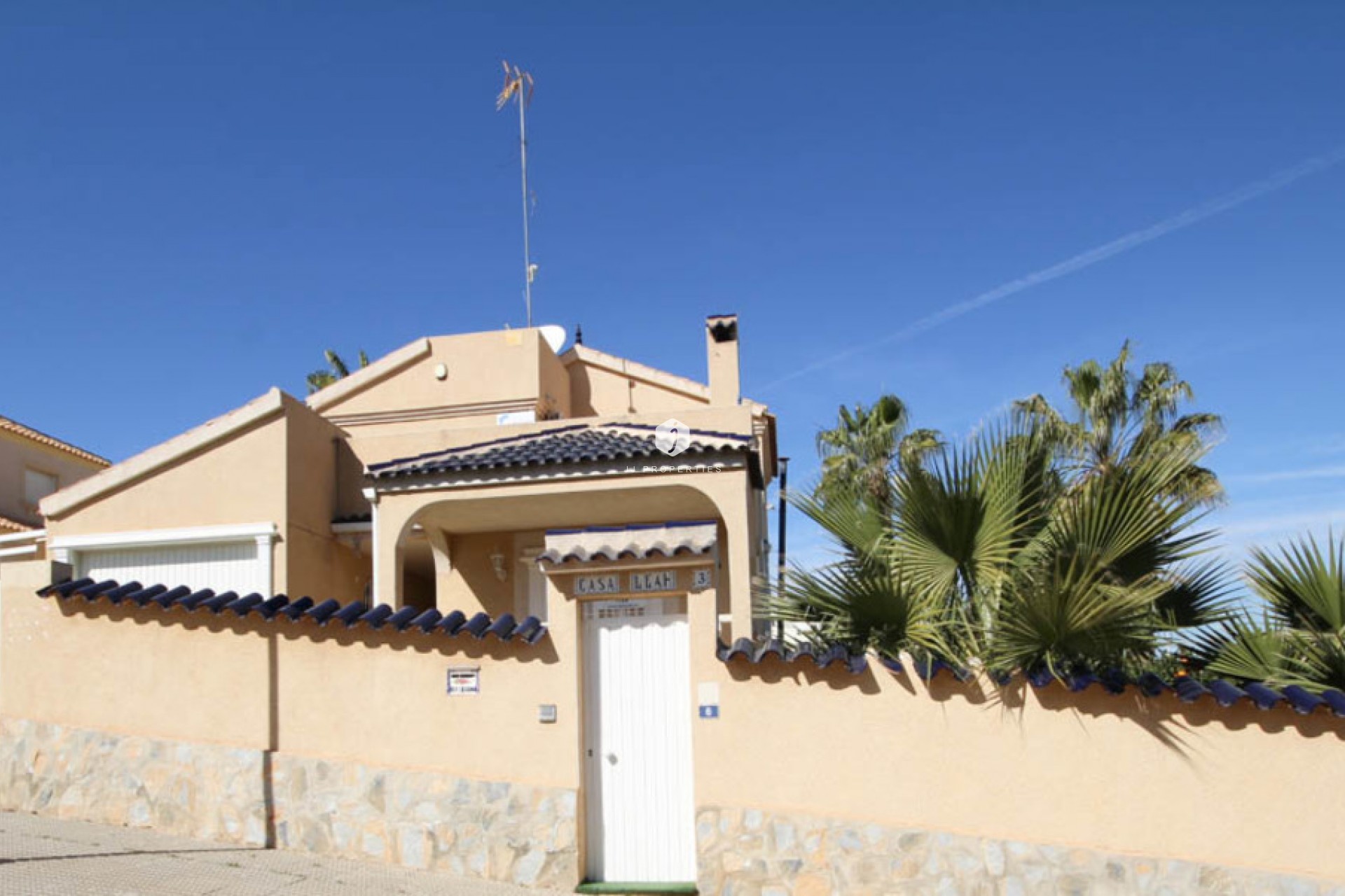 Tweedehands - Villa -
La Zenia - Costa Blanca