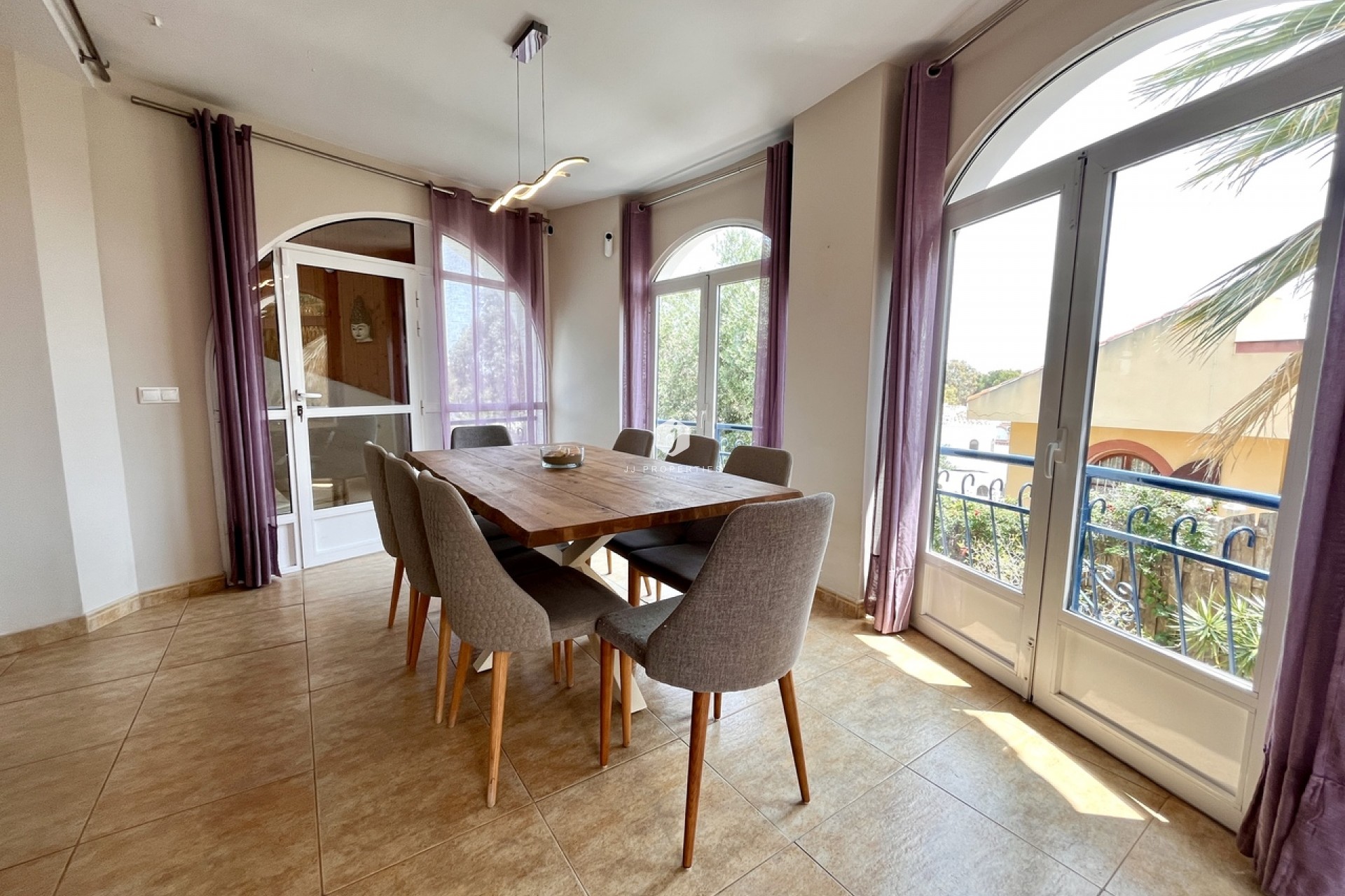 Tweedehands - Villa -
La Zenia - Costa Blanca