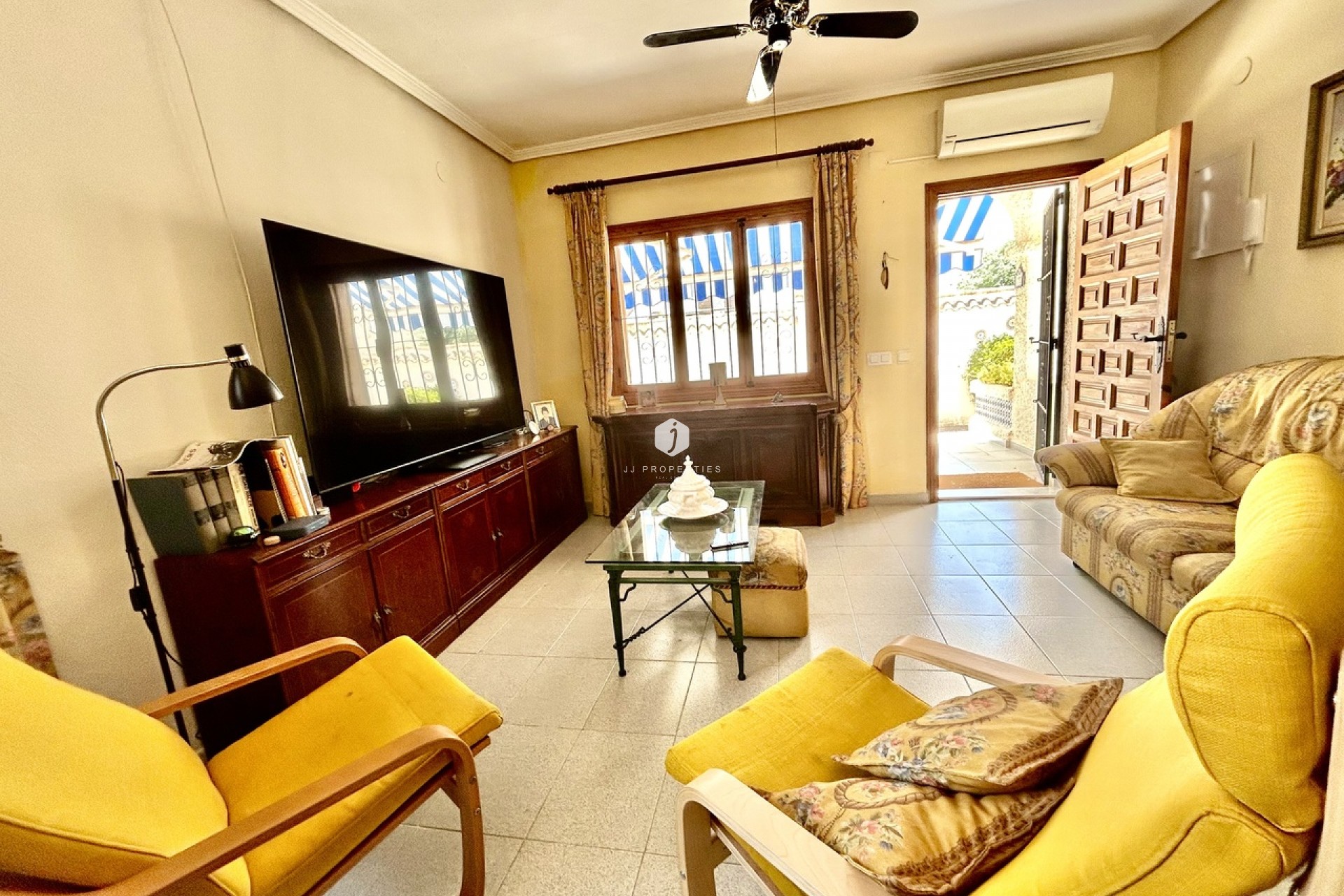 Tweedehands - Villa -
La Zenia - Costa Blanca