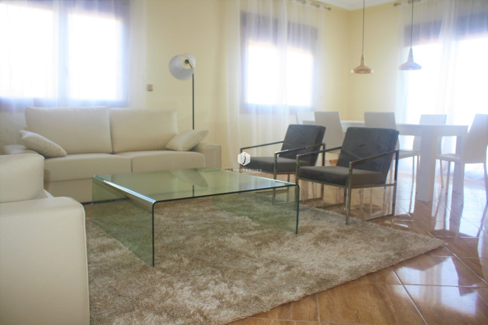 Tweedehands - Villa -
Los Altos - Costa Blanca