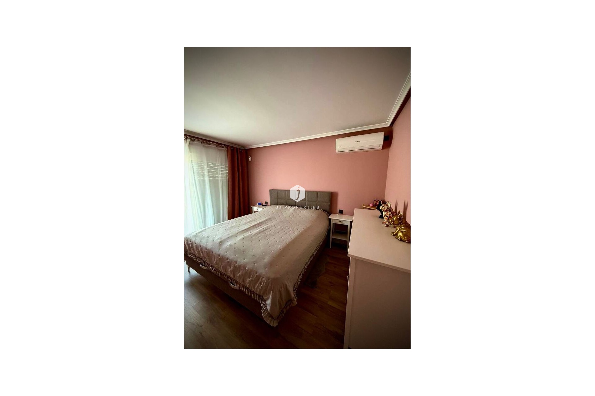 Tweedehands - Villa -
Los Balcones - Barrio Los Balcones - Los Altos del Edén