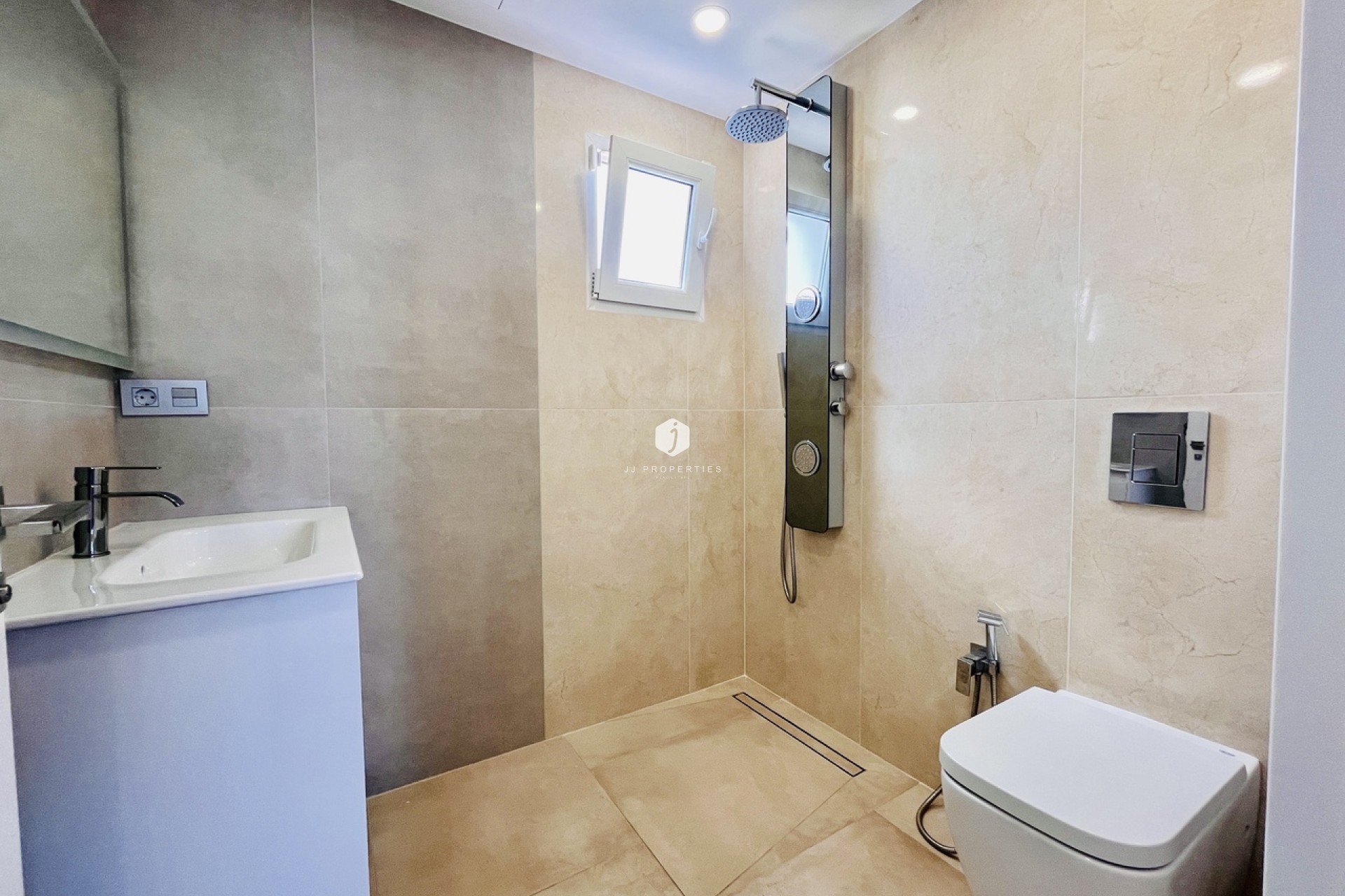 Tweedehands - Villa -
Los Balcones - Costa Blanca