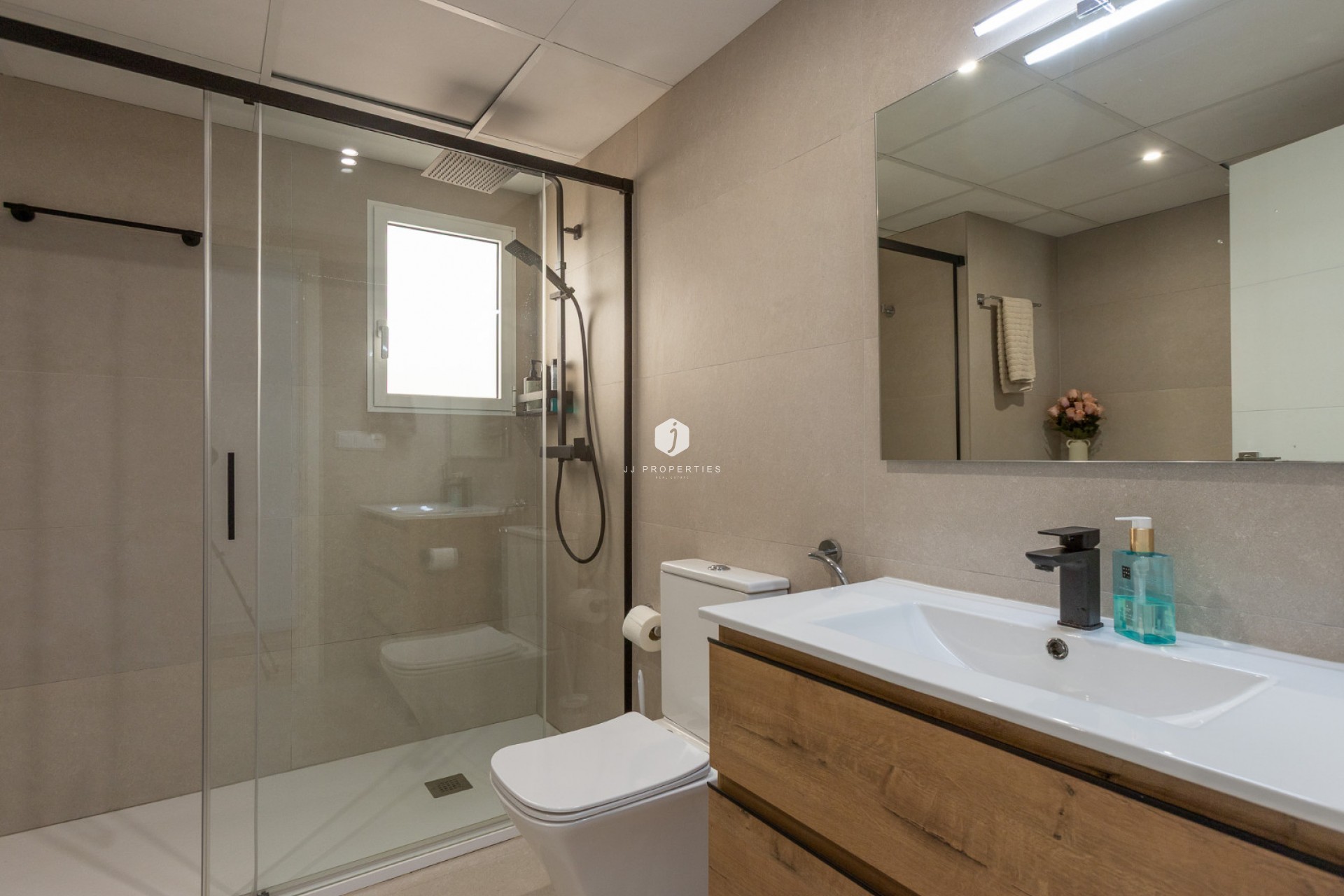 Tweedehands - Villa -
Los Balcones - Costa Blanca