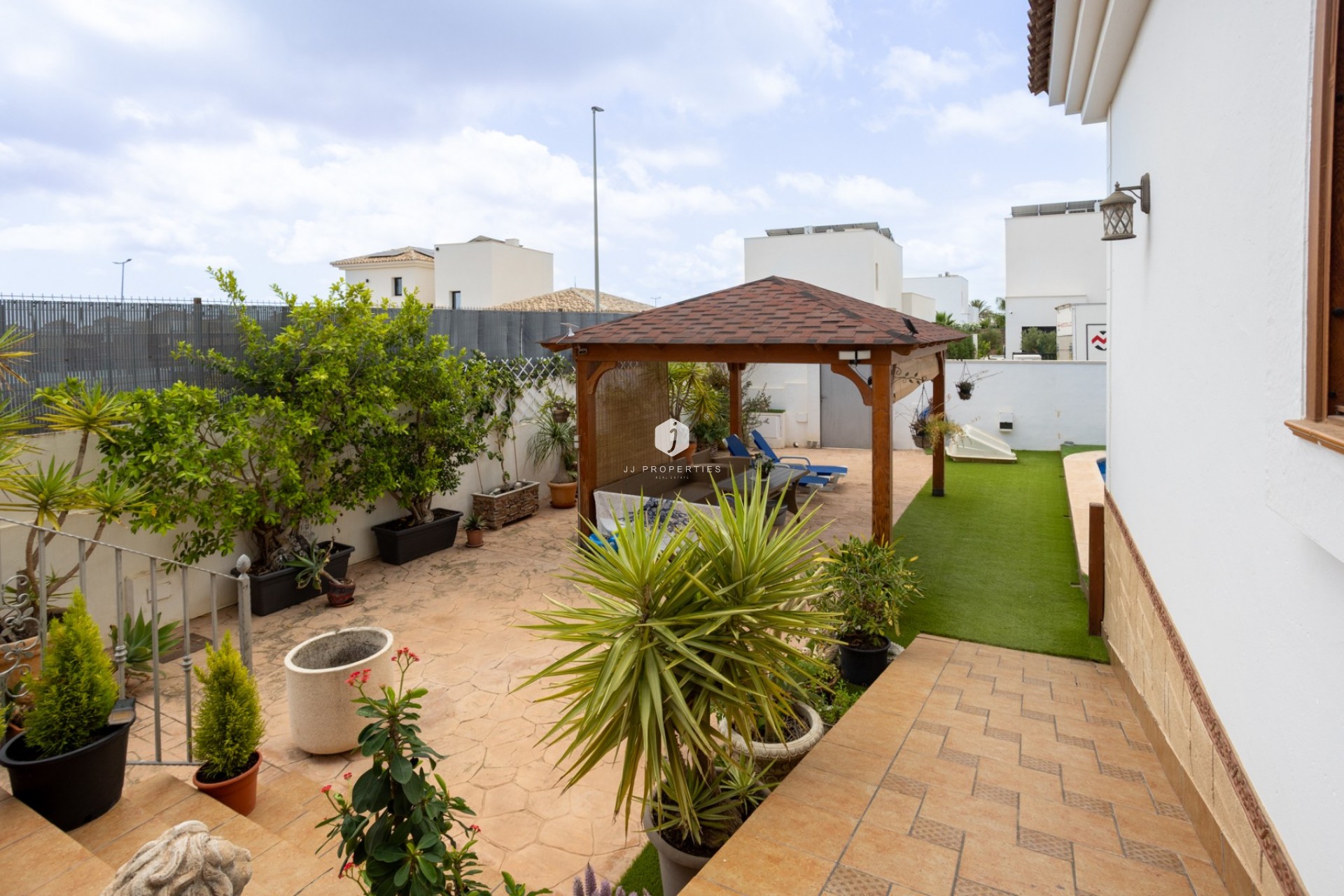 Tweedehands - Villa -
Los Montesinos - Costa Blanca