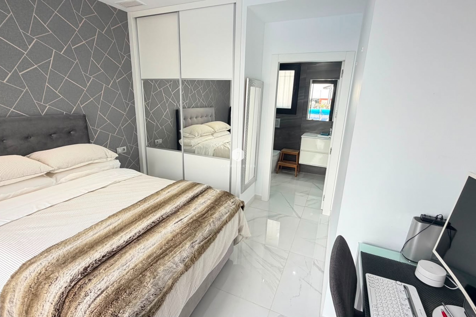 Tweedehands - Villa -
Los Montesinos - Costa Blanca