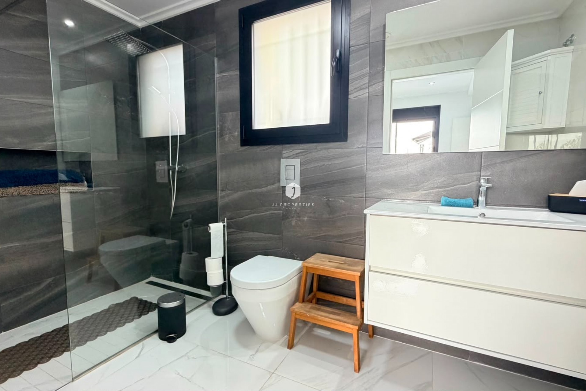 Tweedehands - Villa -
Los Montesinos - Costa Blanca
