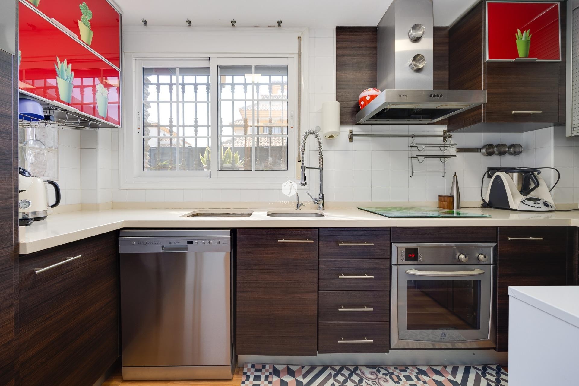 Tweedehands - Villa -
Los Montesinos - La herrada