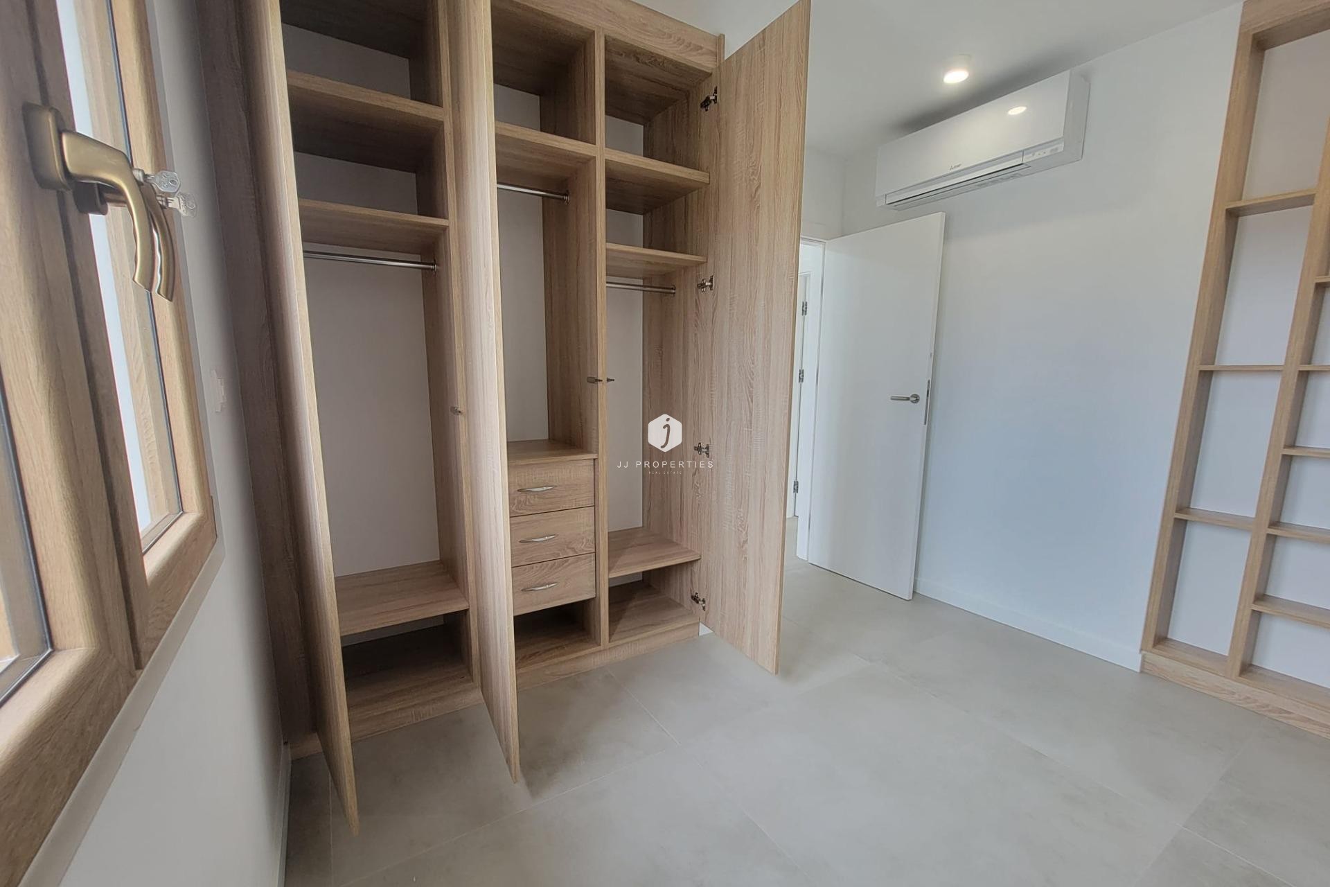 Tweedehands - Villa -
Orihuela Costa - Cabo Roig