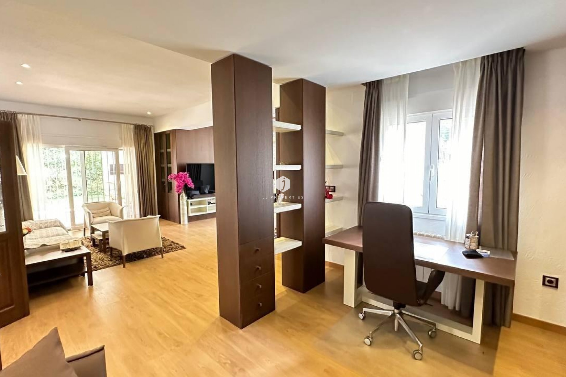 Tweedehands - Villa -
Orihuela Costa - Campoamor