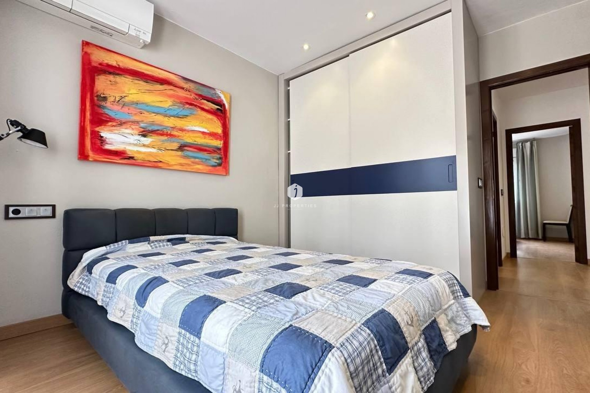 Tweedehands - Villa -
Orihuela Costa - Campoamor