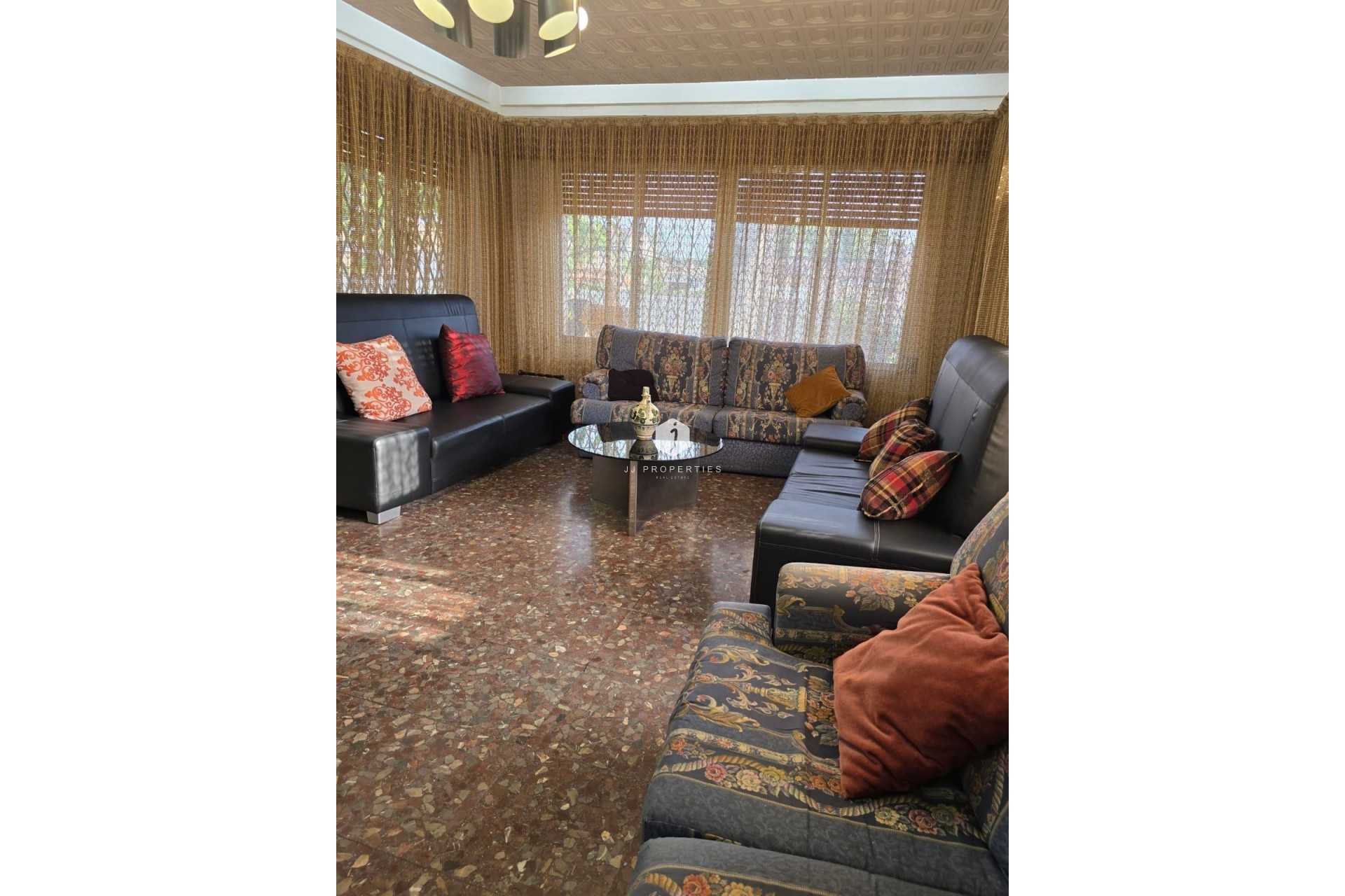 Tweedehands - Villa -
Orihuela Costa - Campoamor