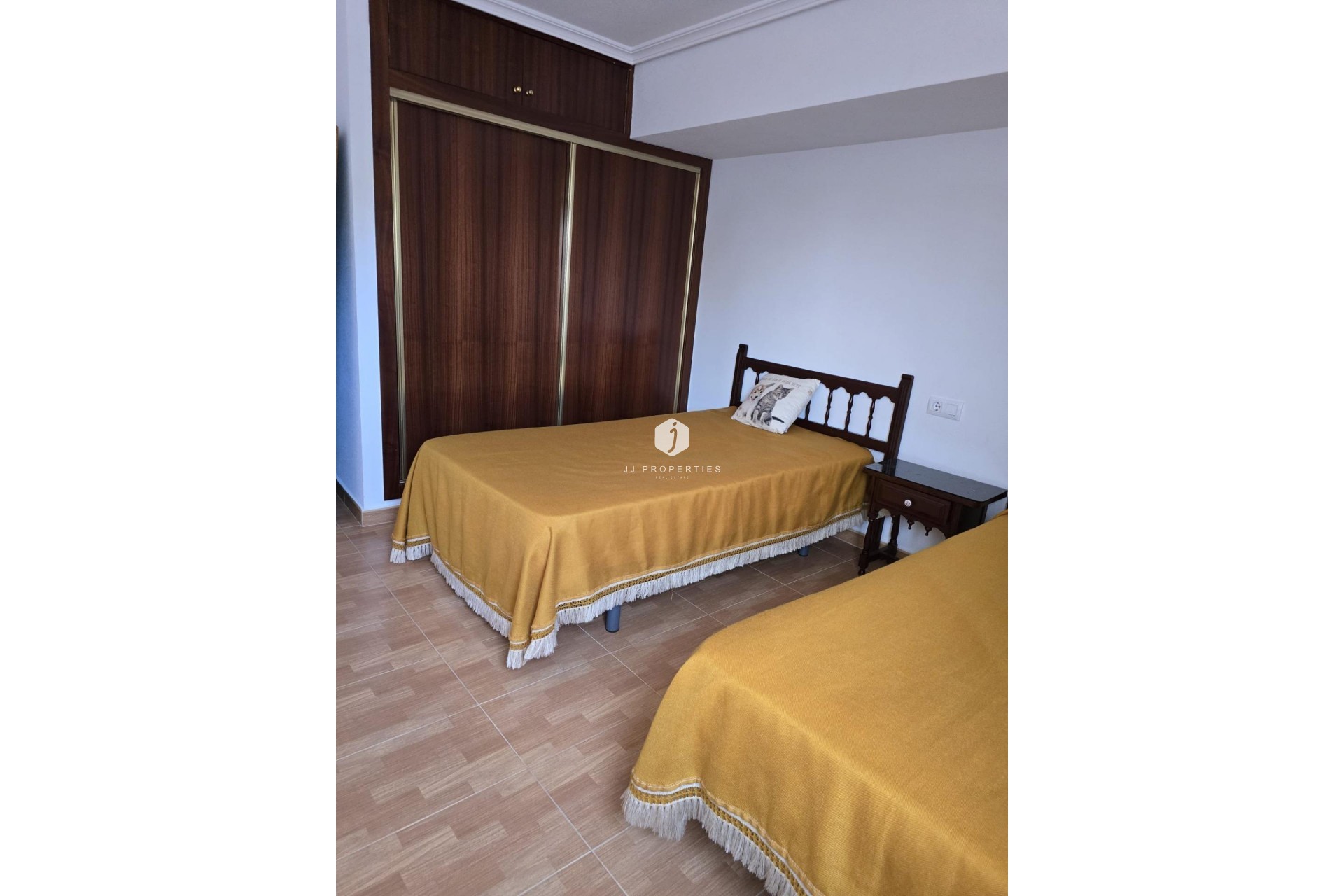 Tweedehands - Villa -
Orihuela Costa - Campoamor