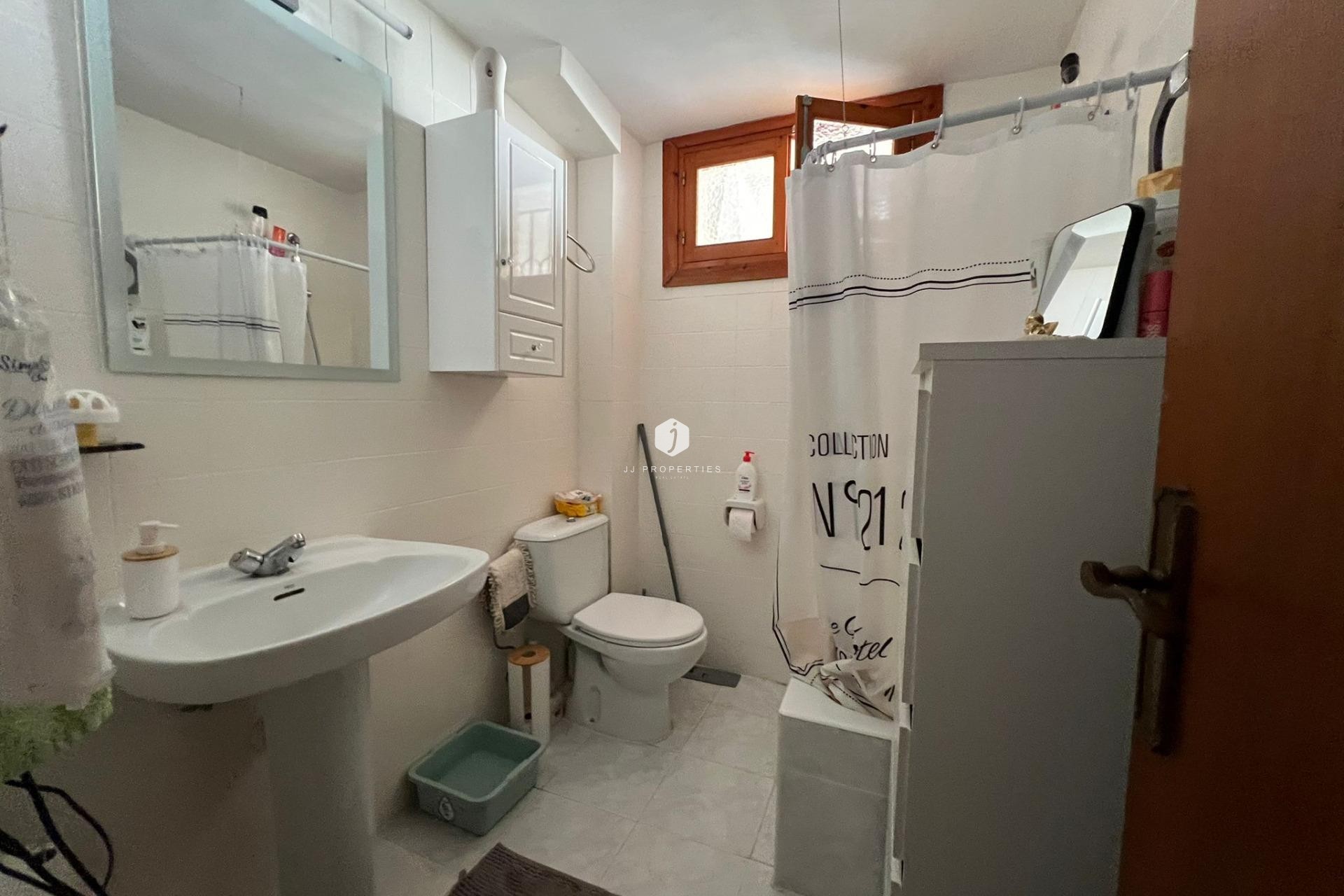 Tweedehands - Villa -
Orihuela Costa - Campoamor