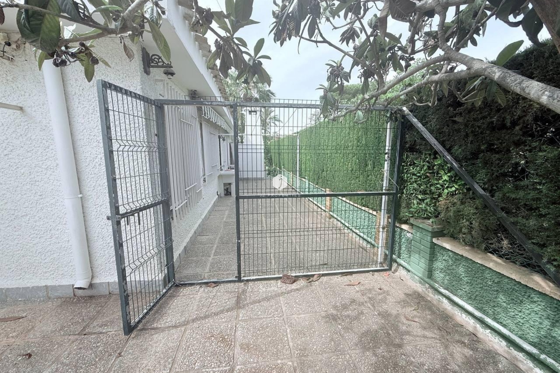 Tweedehands - Villa -
Orihuela Costa - Campoamor