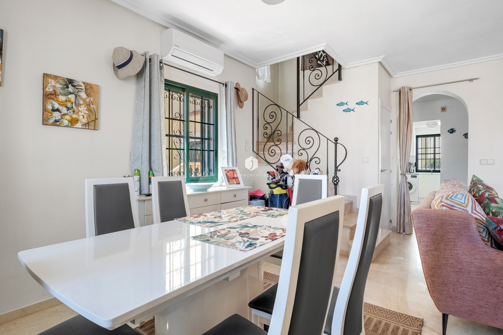 Tweedehands - Villa -
Orihuela Costa - Costa Blanca