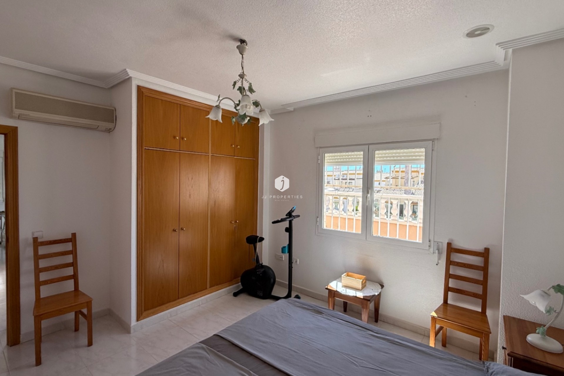 Tweedehands - Villa -
Orihuela Costa - Costa Blanca