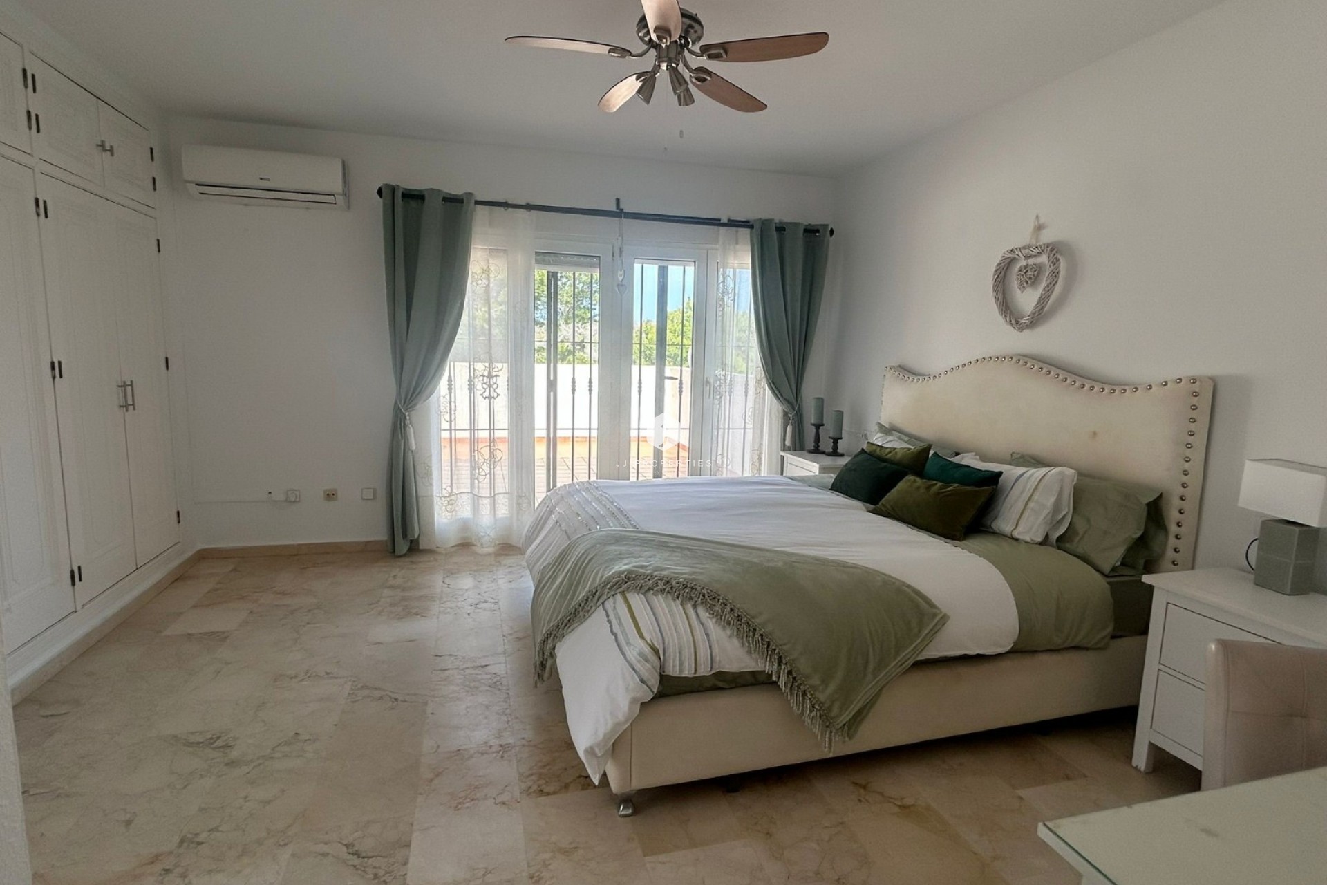 Tweedehands - Villa -
Orihuela Costa - Costa Blanca