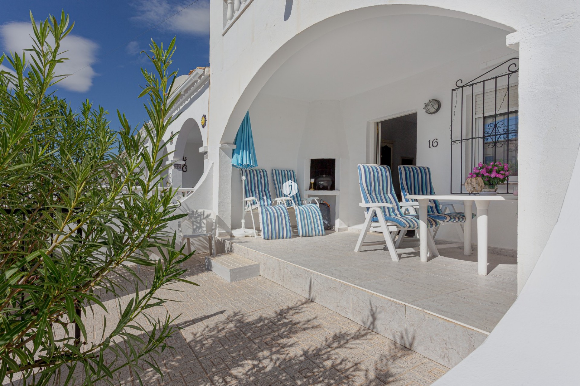 Tweedehands - Villa -
Orihuela Costa - Costa Blanca