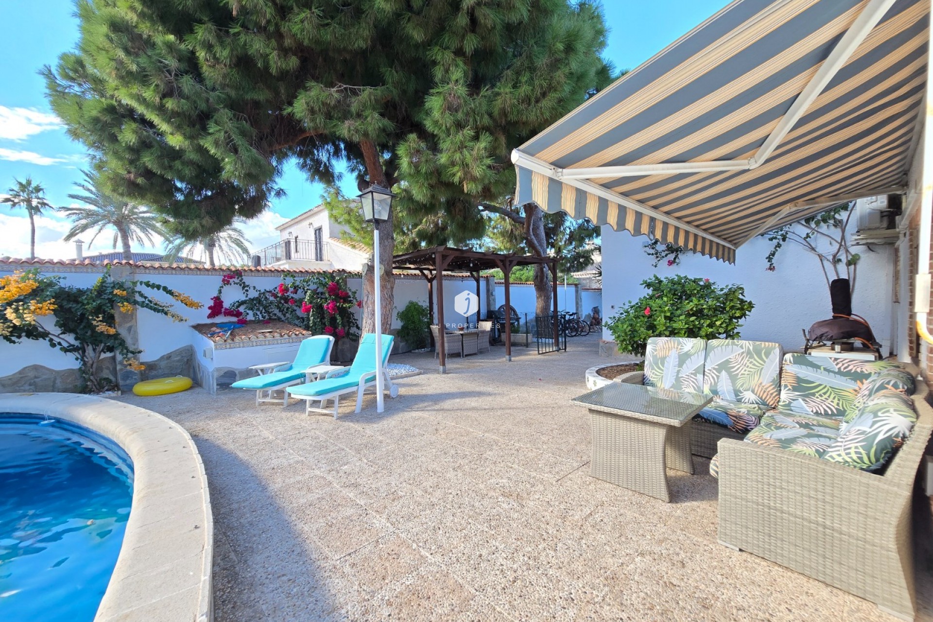 Tweedehands - Villa -
Orihuela Costa - Costa Blanca