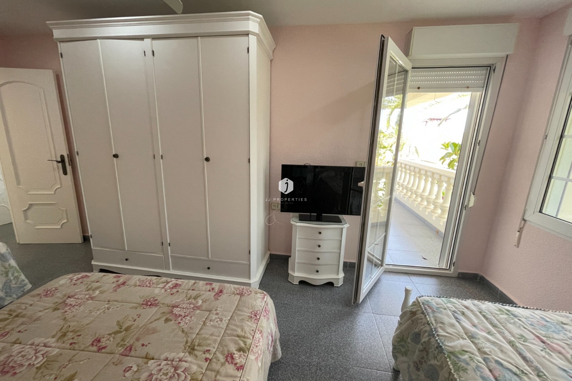 Tweedehands - Villa -
Orihuela Costa - Costa Blanca