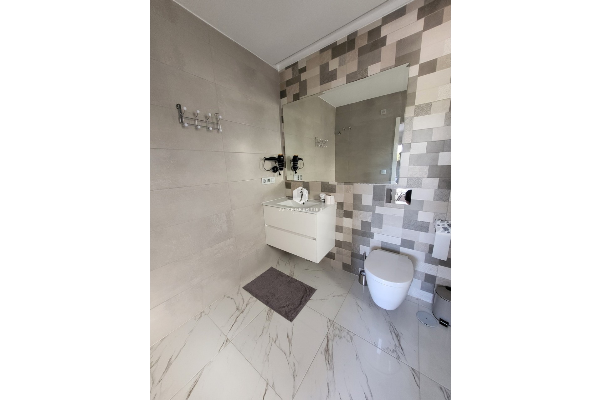 Tweedehands - Villa -
Orihuela Costa - Costa Blanca