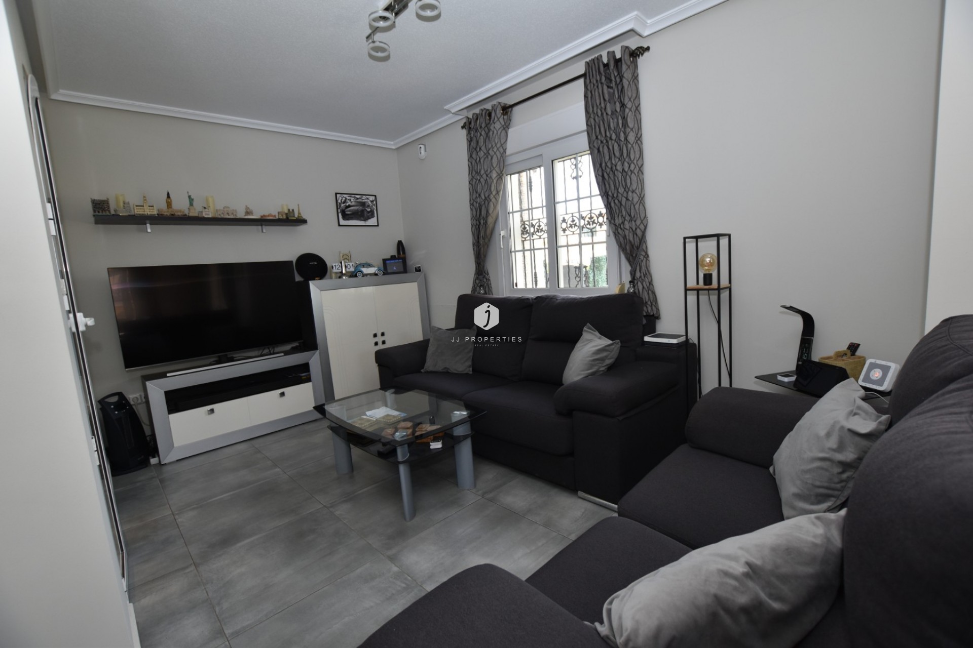 Tweedehands - Villa -
Orihuela Costa - Costa Blanca