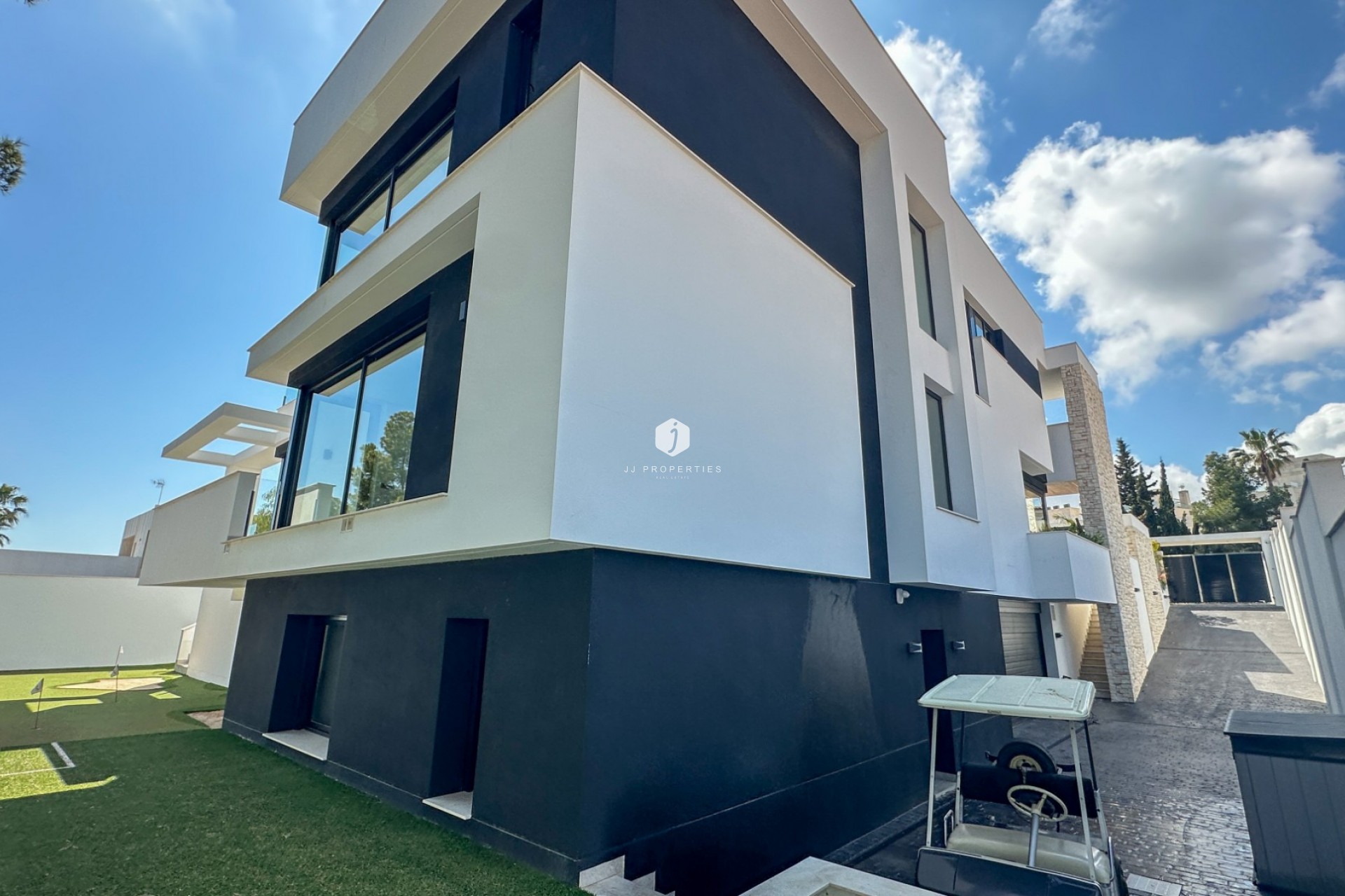 Tweedehands - Villa -
Orihuela Costa - Costa Blanca