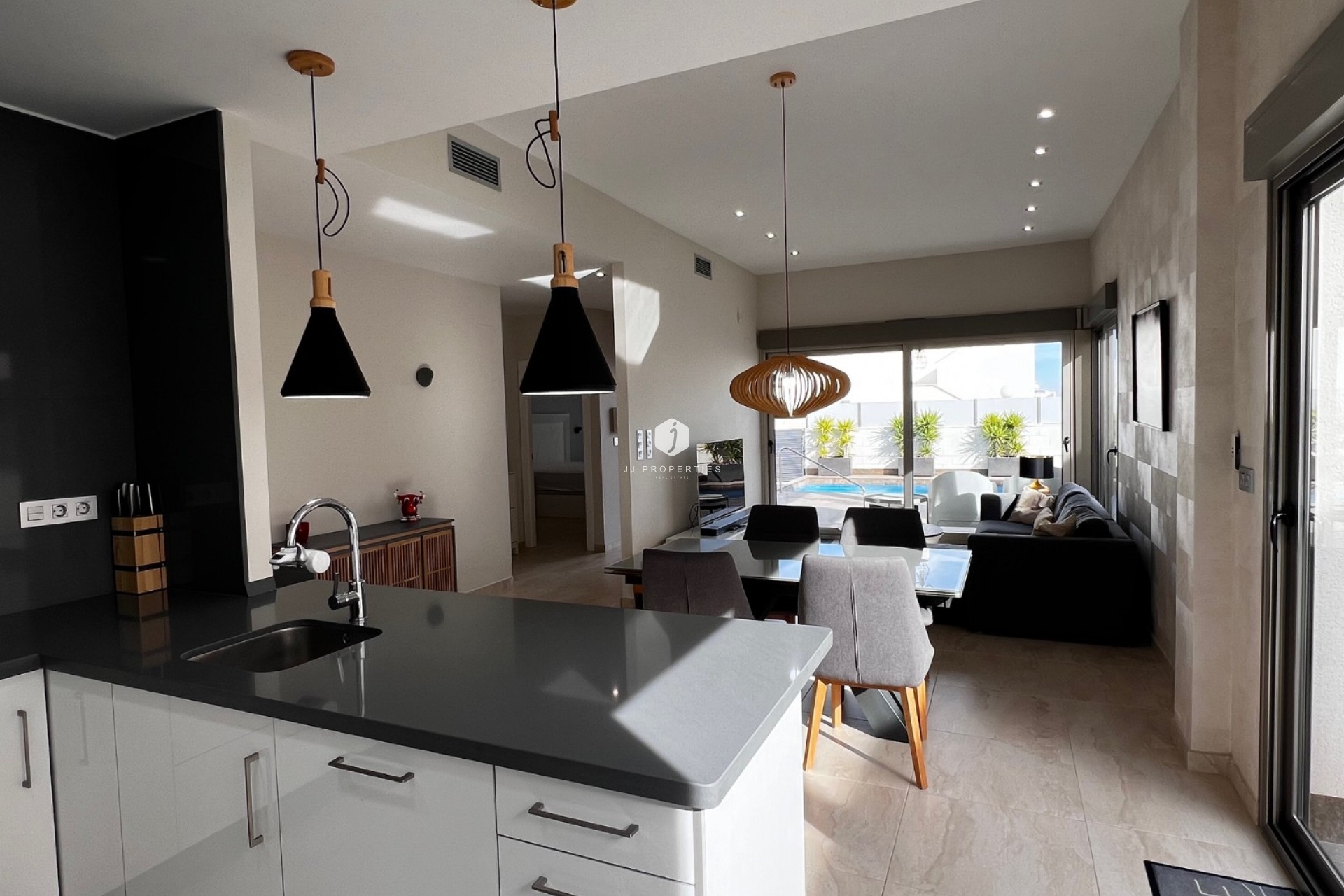 Tweedehands - Villa -
Orihuela Costa - Costa Blanca